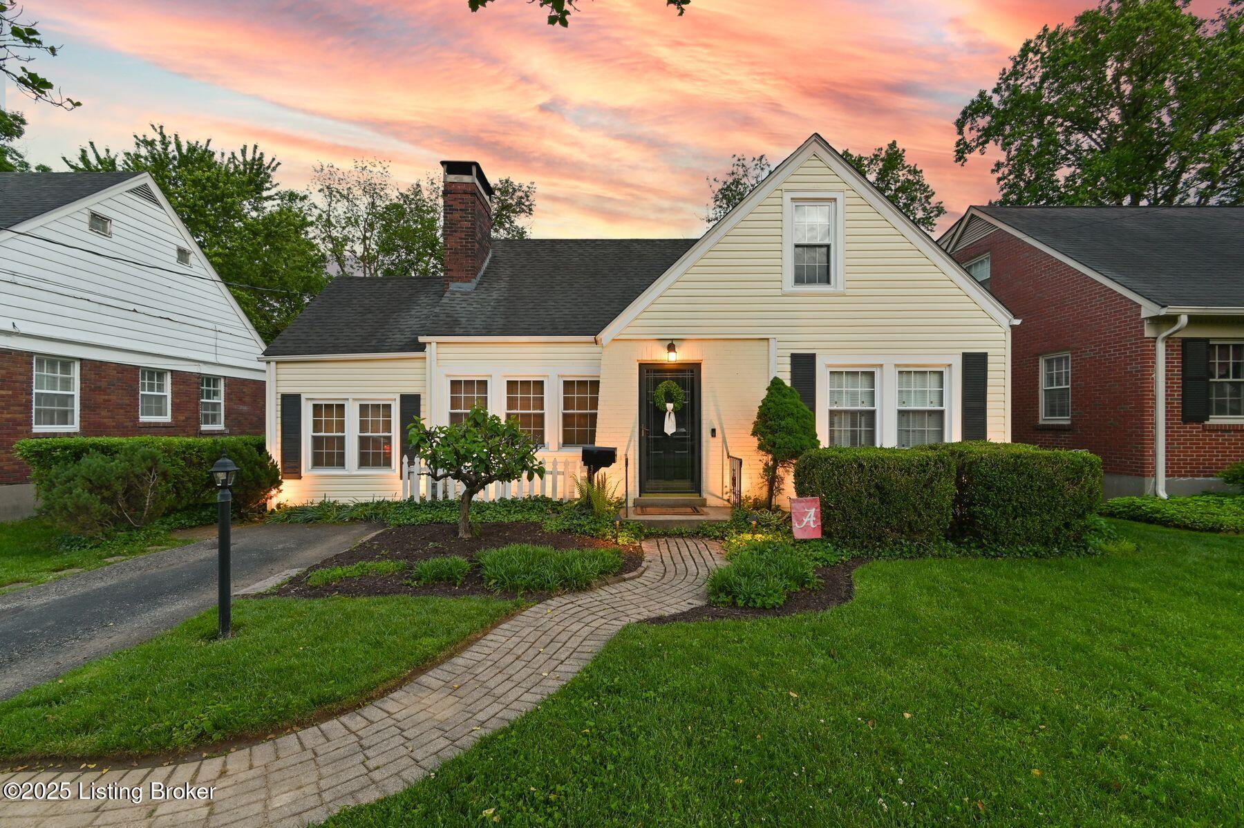 3938 Elmwood Ave