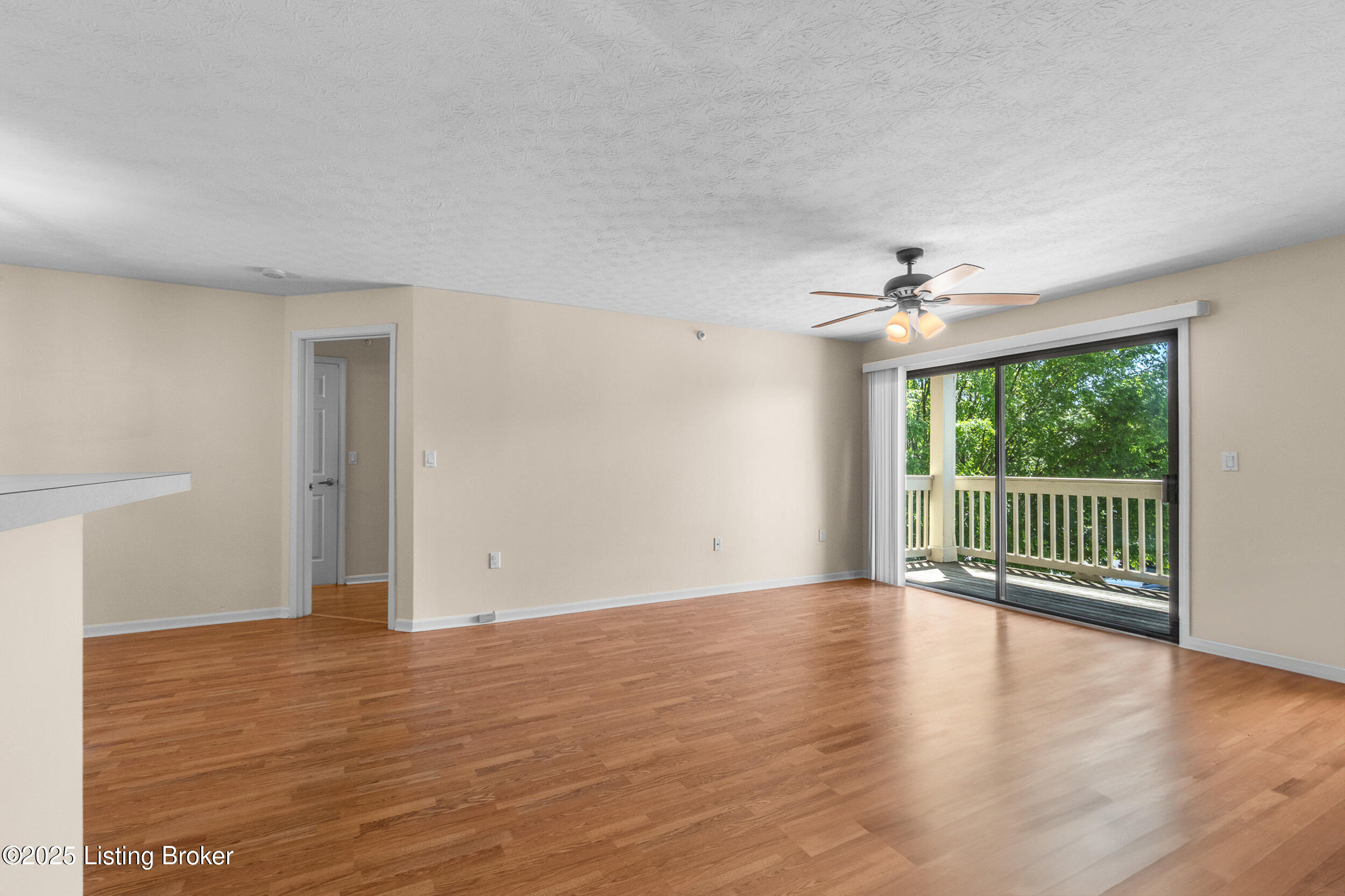 3801 Yardley Ct 207