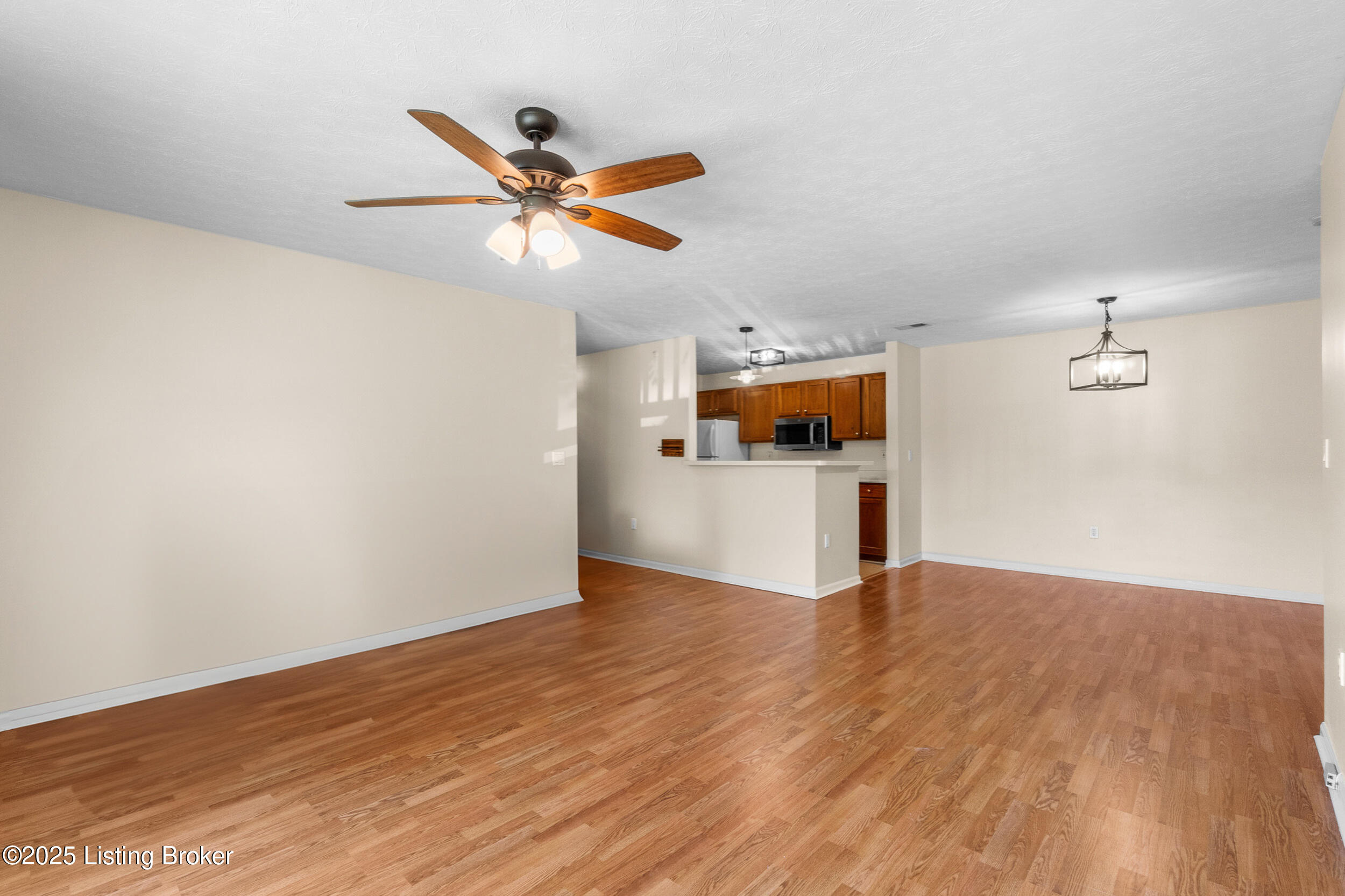 3801 Yardley Ct 207