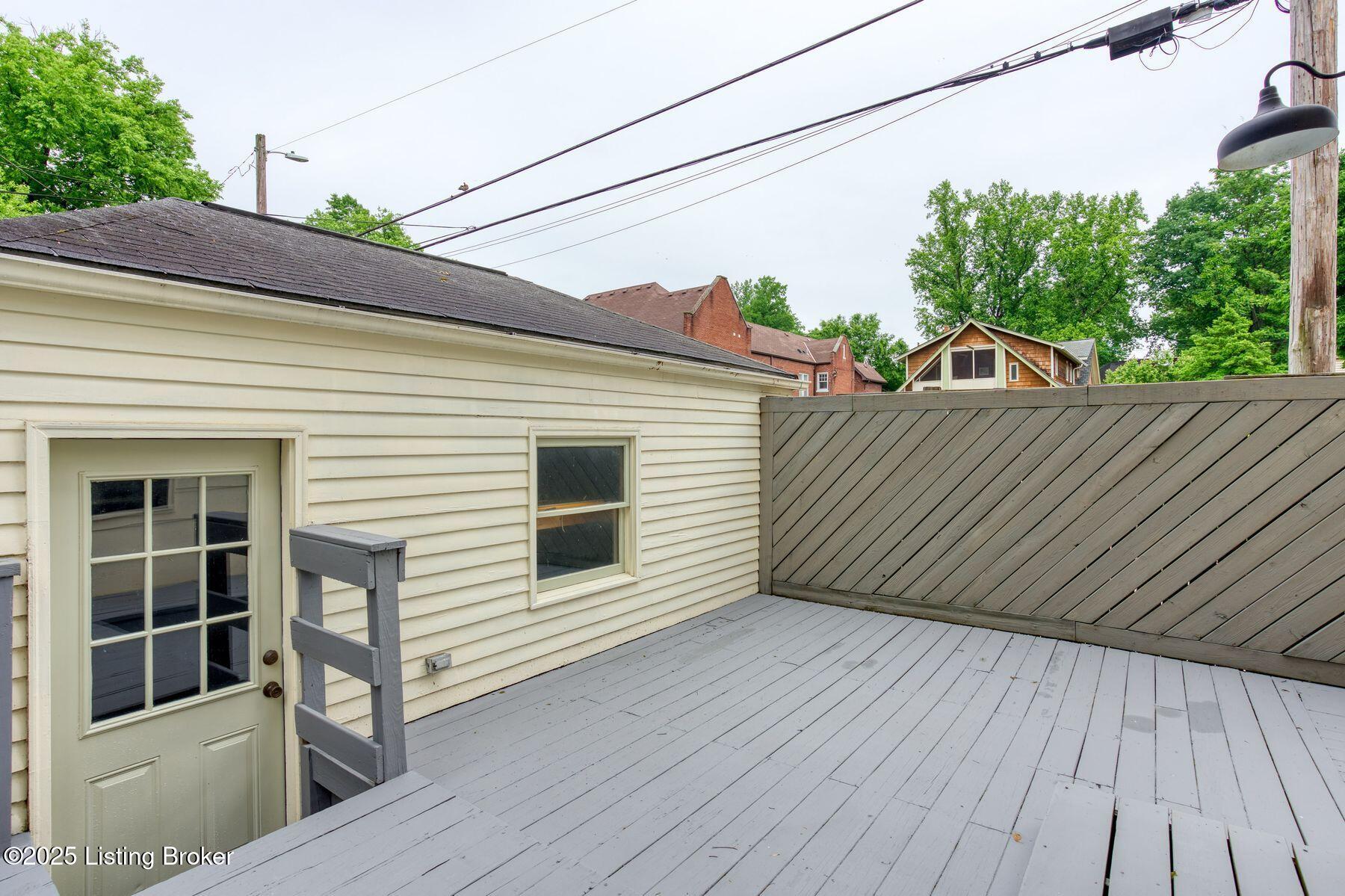 2113 Grinstead Dr