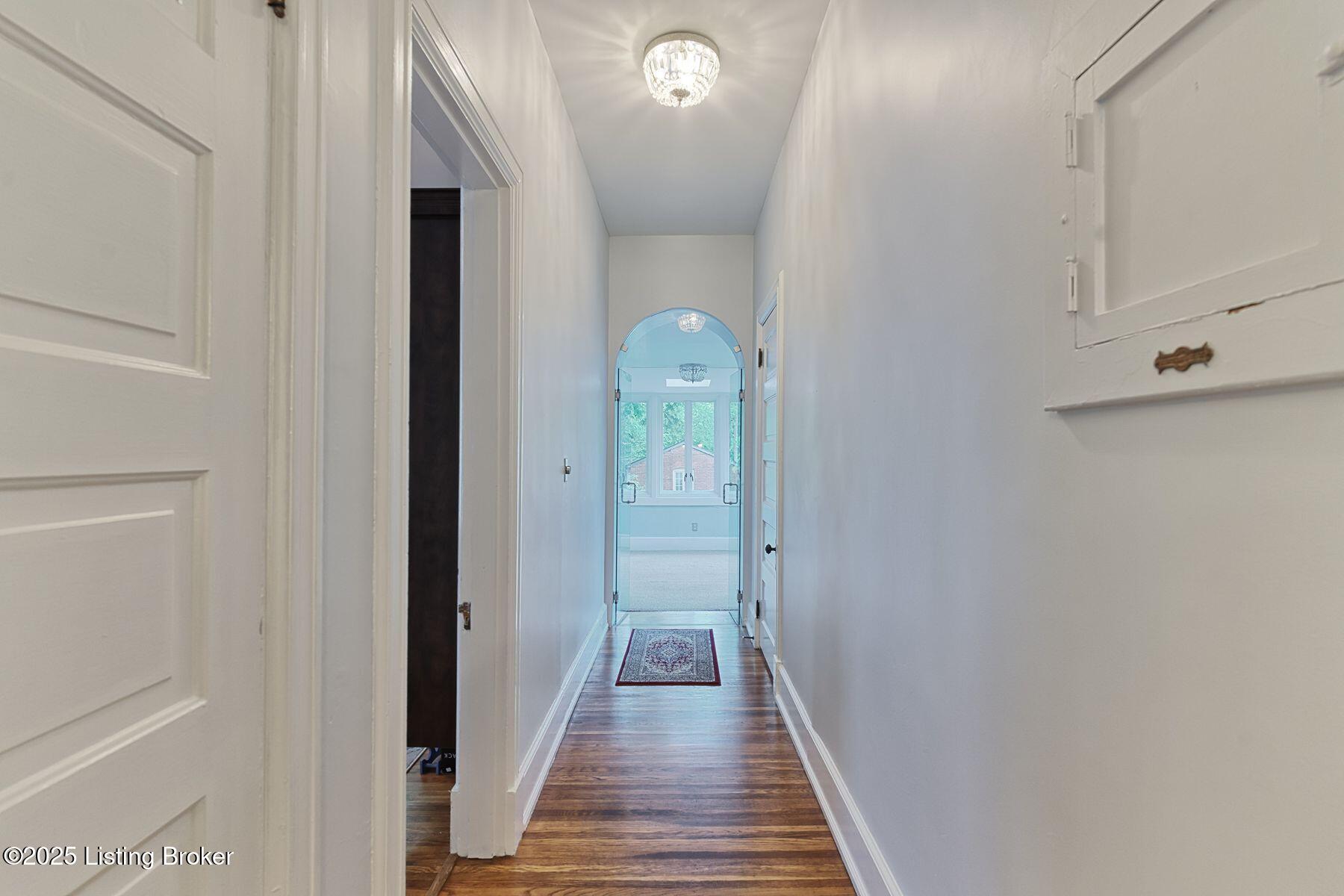 2113 Grinstead Dr