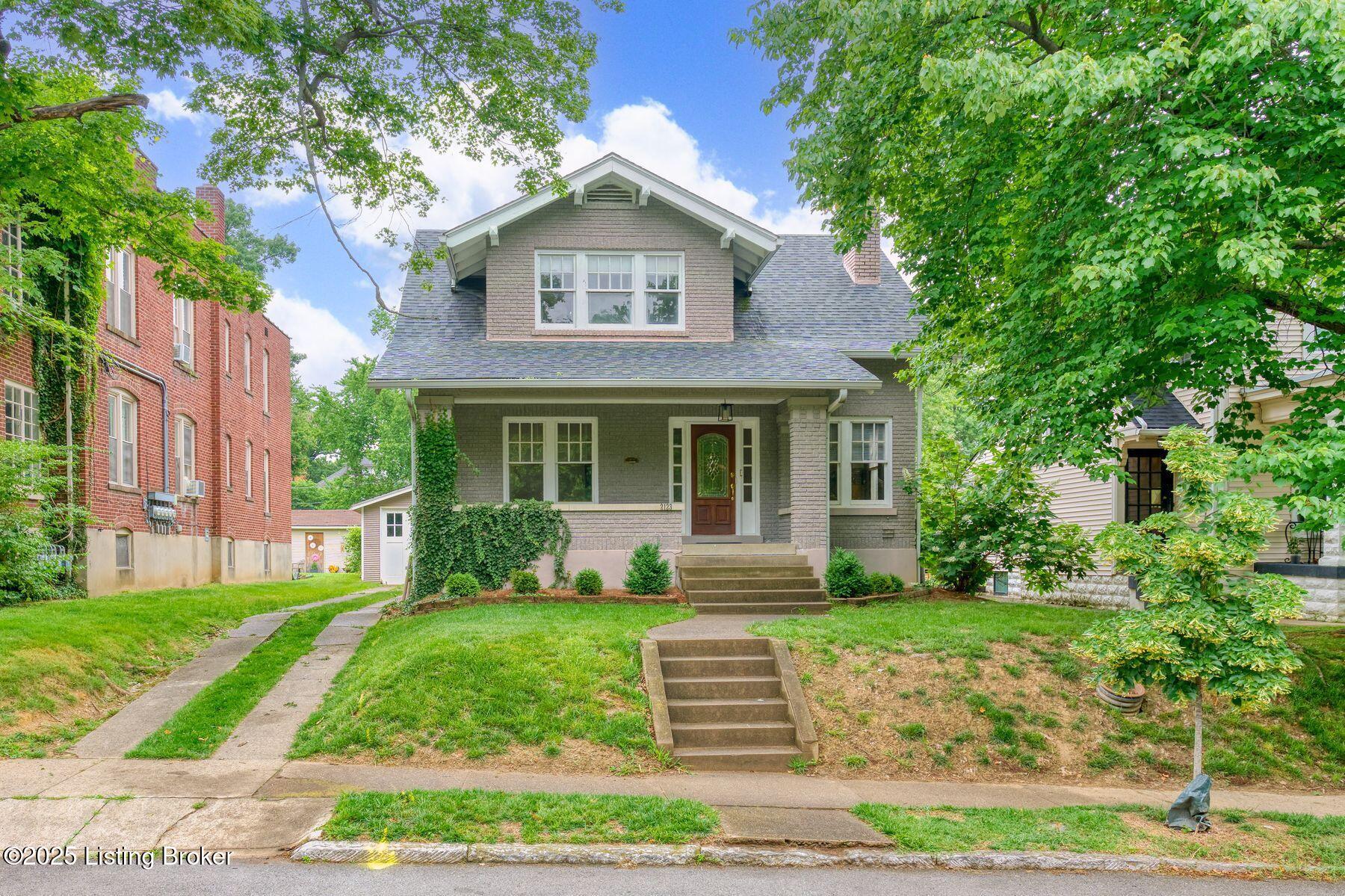 2123 Murray Ave