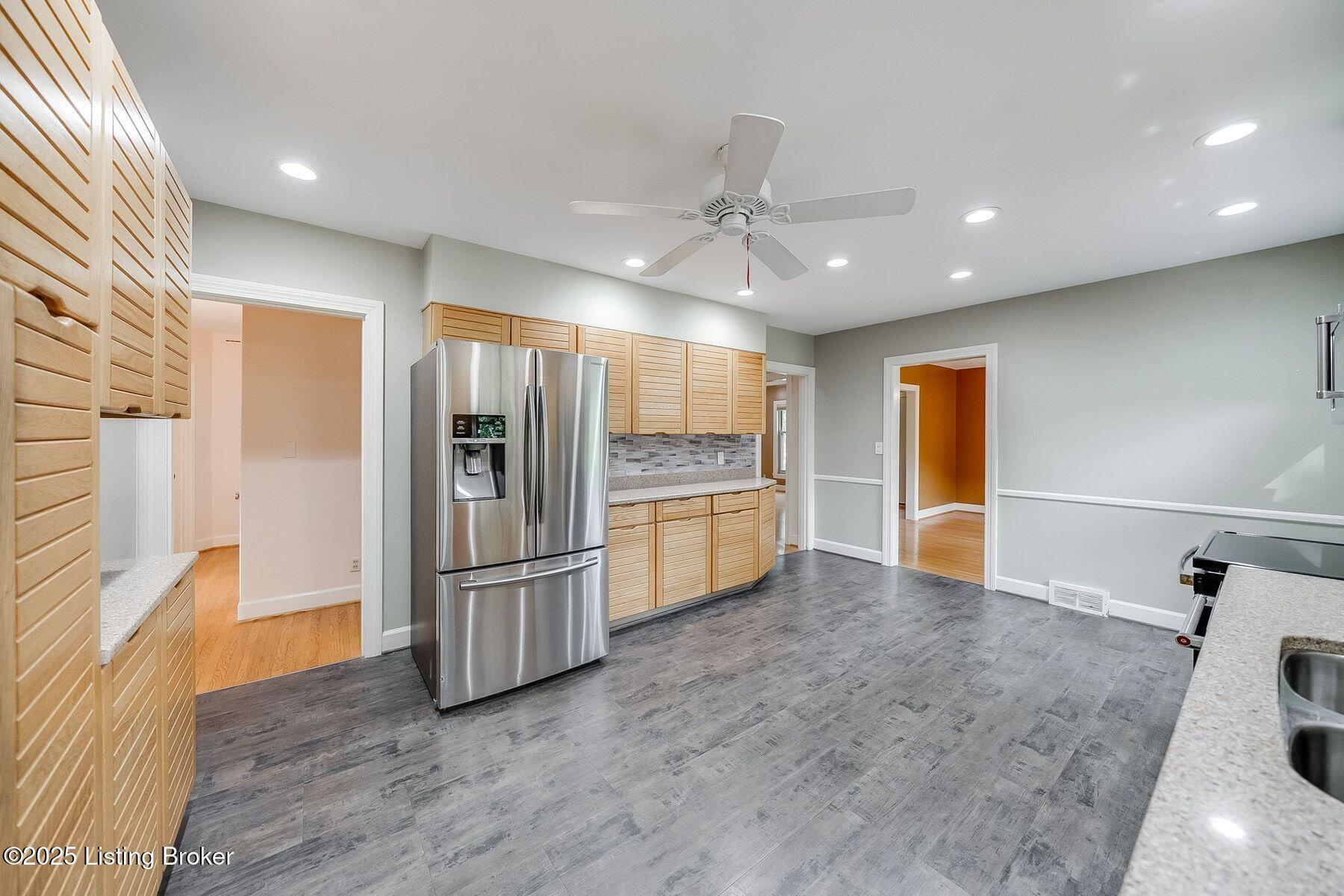 2318 Douglass Blvd