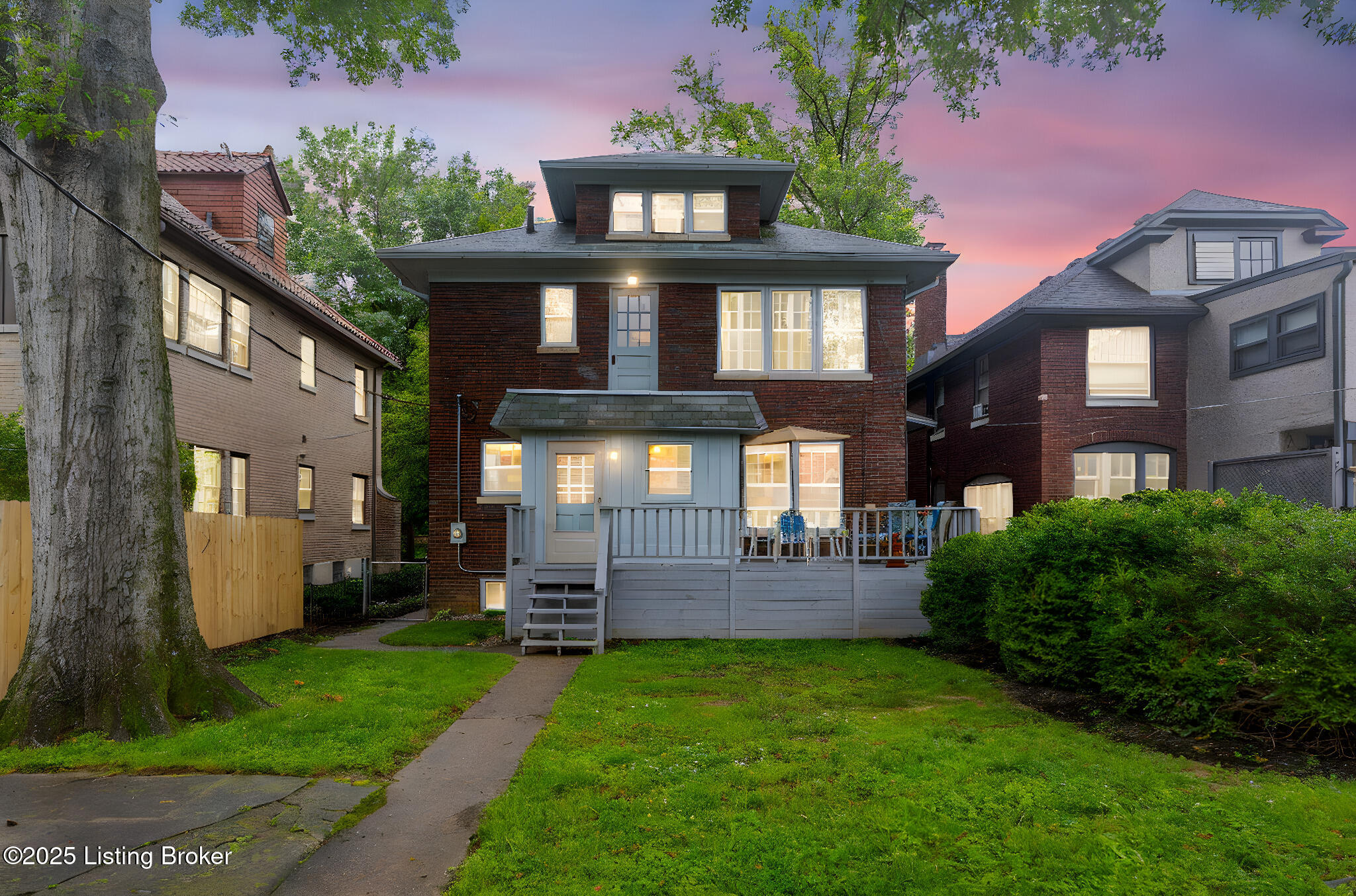 2144 Baringer Ave