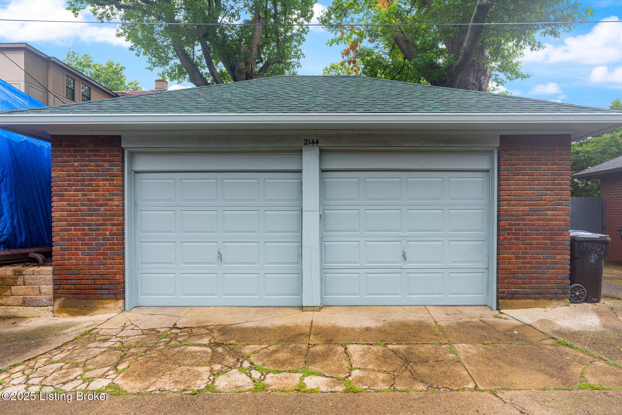 2144 Baringer Ave