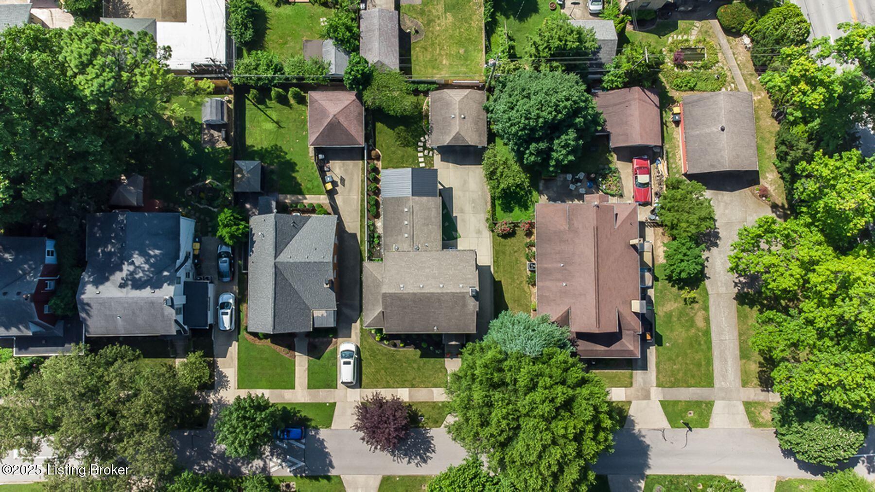 2212 Lowell Ave