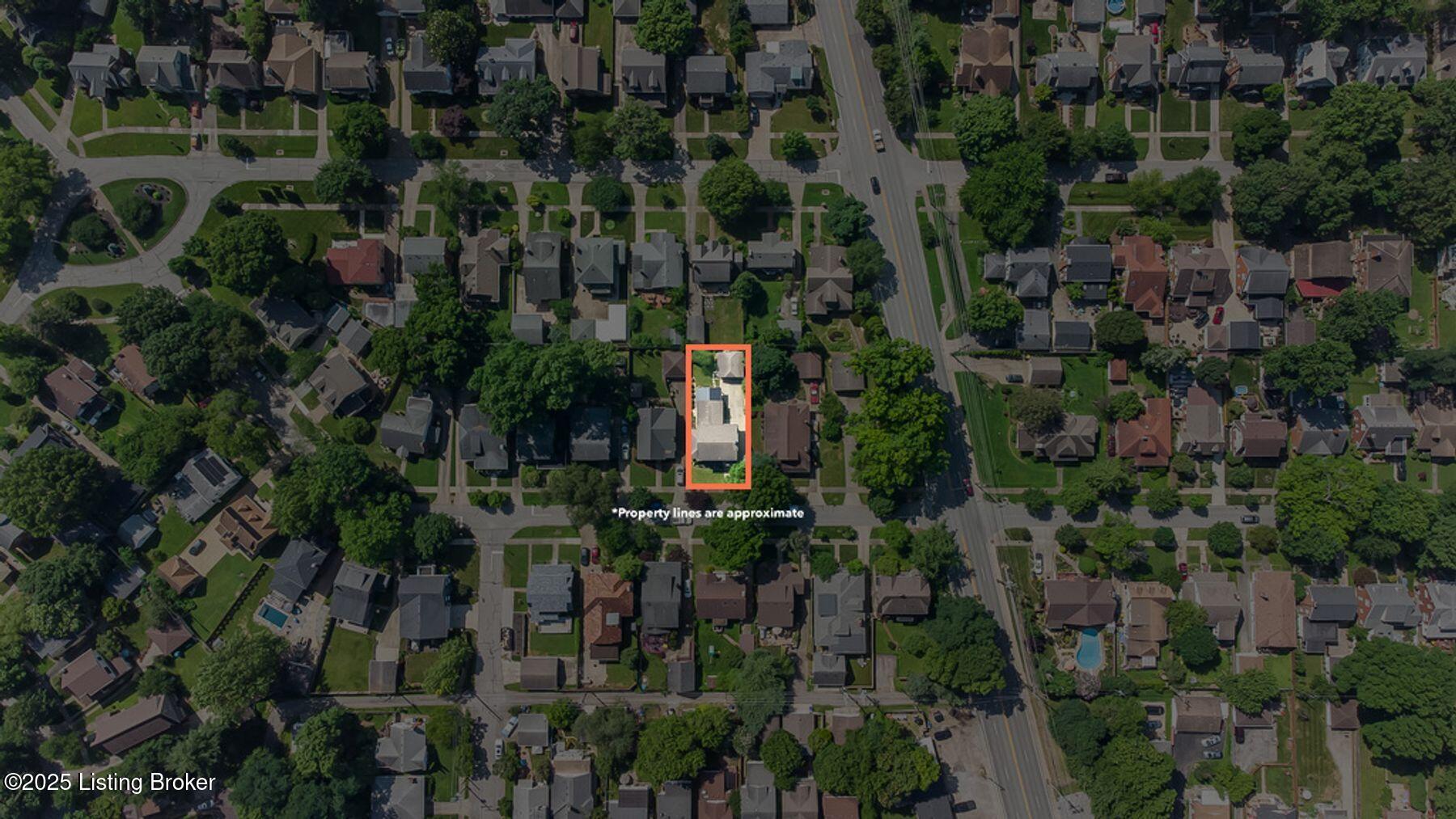 2212 Lowell Ave