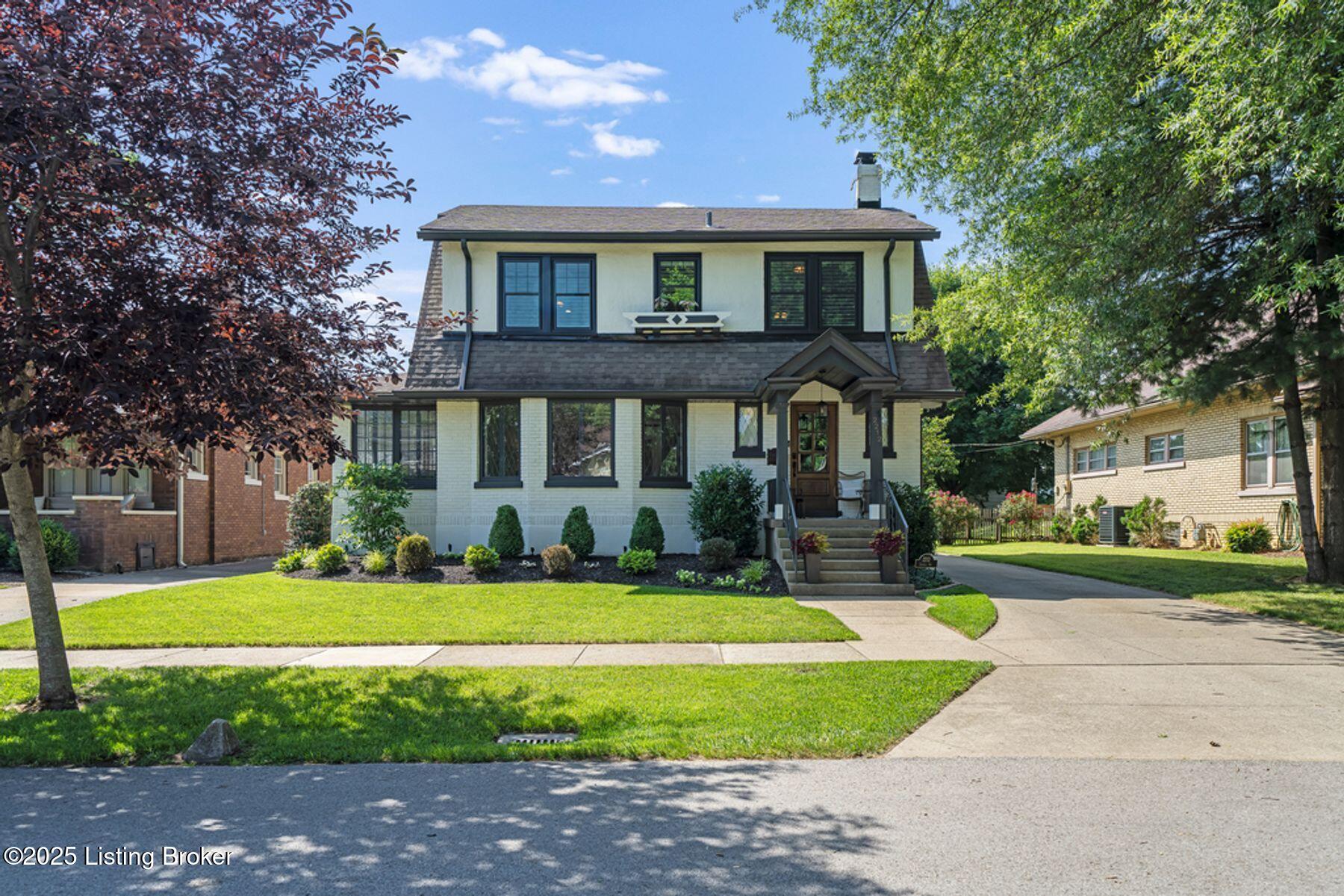 2212 Lowell Ave