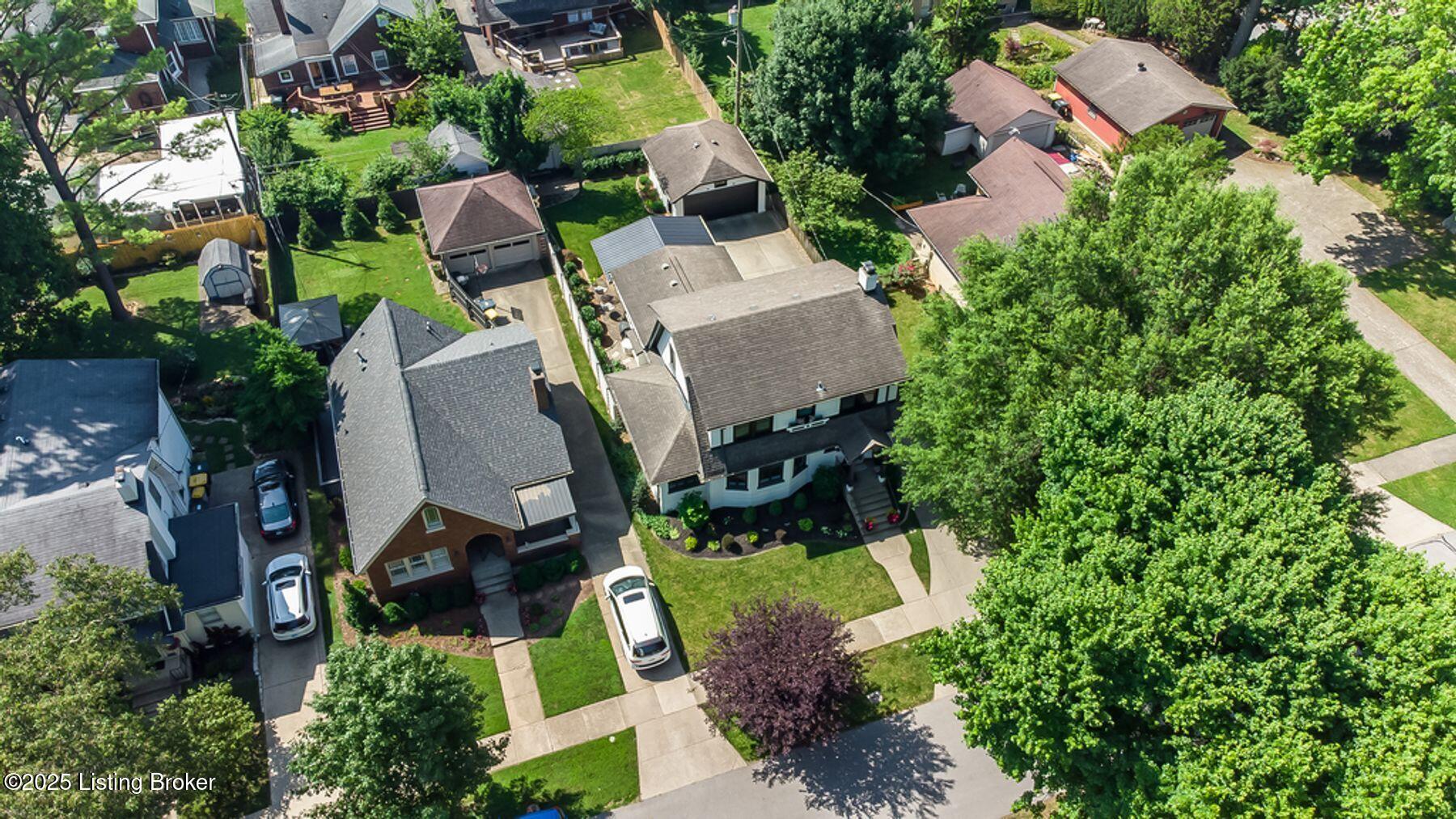 2212 Lowell Ave