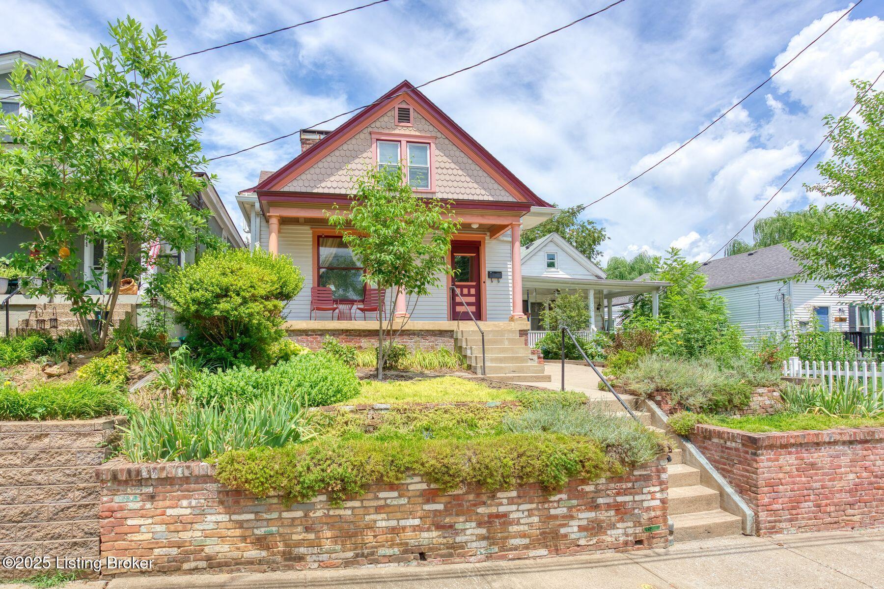 1413 Rufer Ave