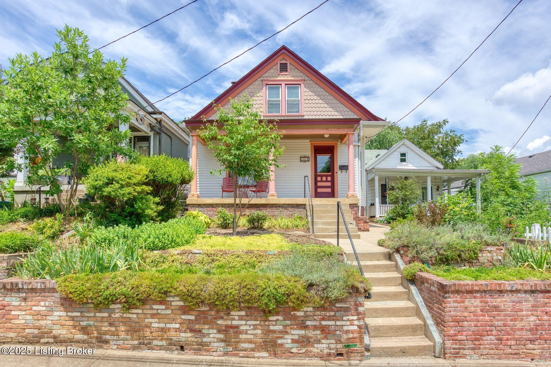 1413 Rufer Ave