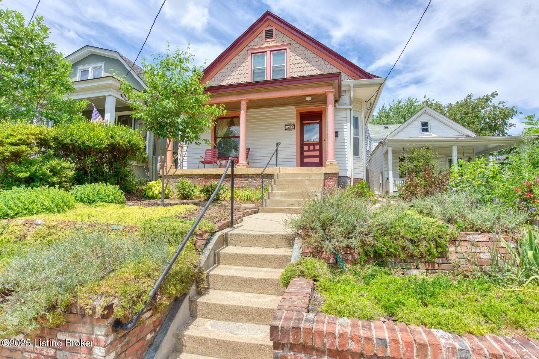 1413 Rufer Ave