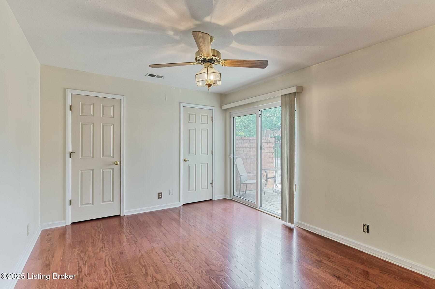 1202 Forest Park Rd