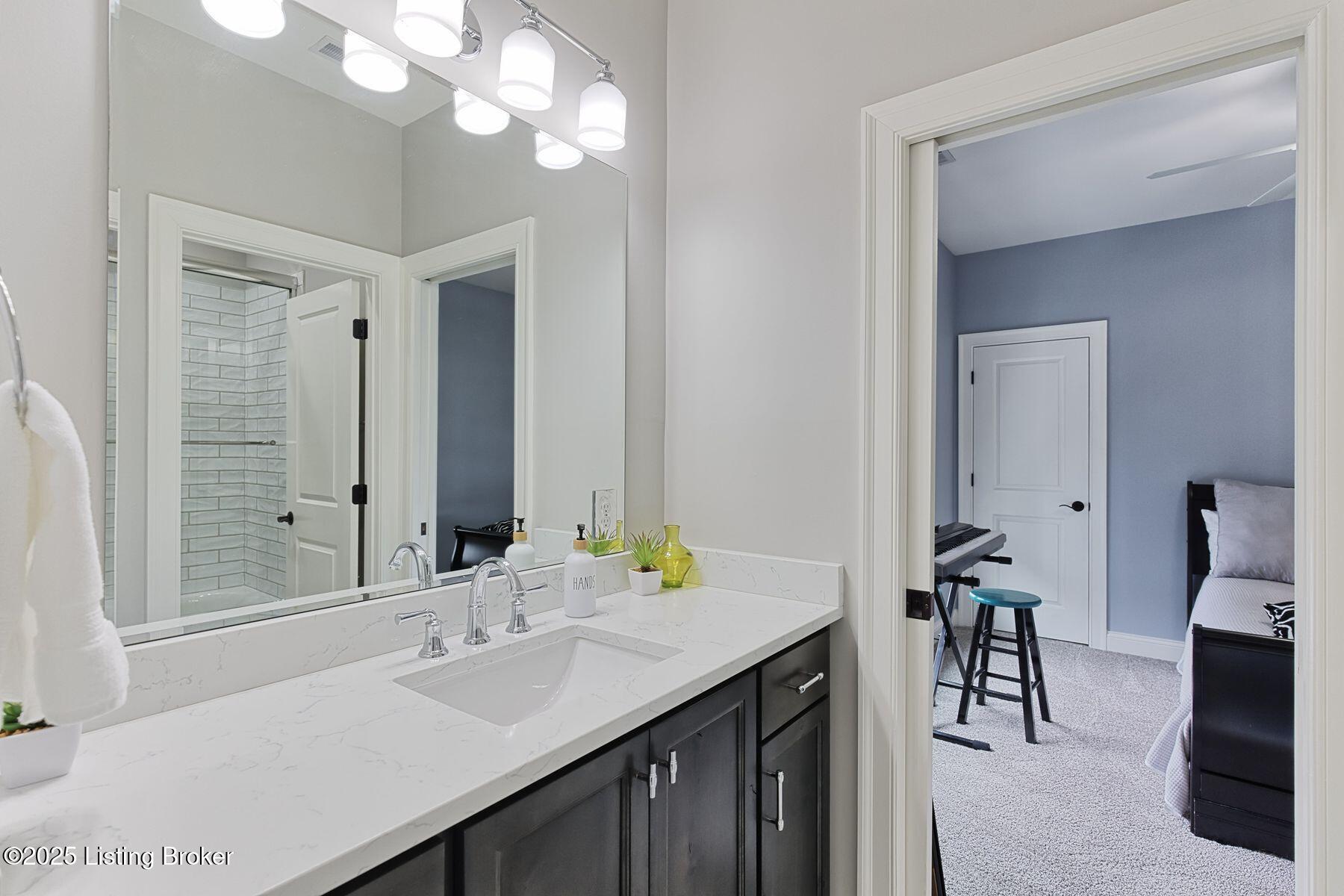 6408 Mistflower Cir