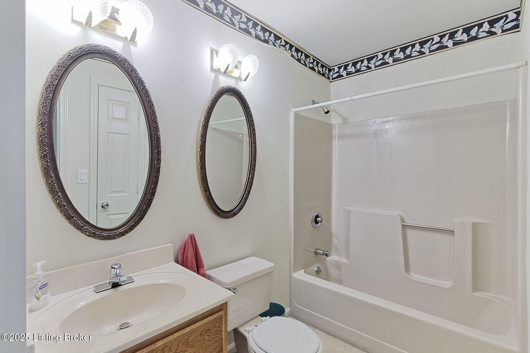 401 Eastbridge Ct