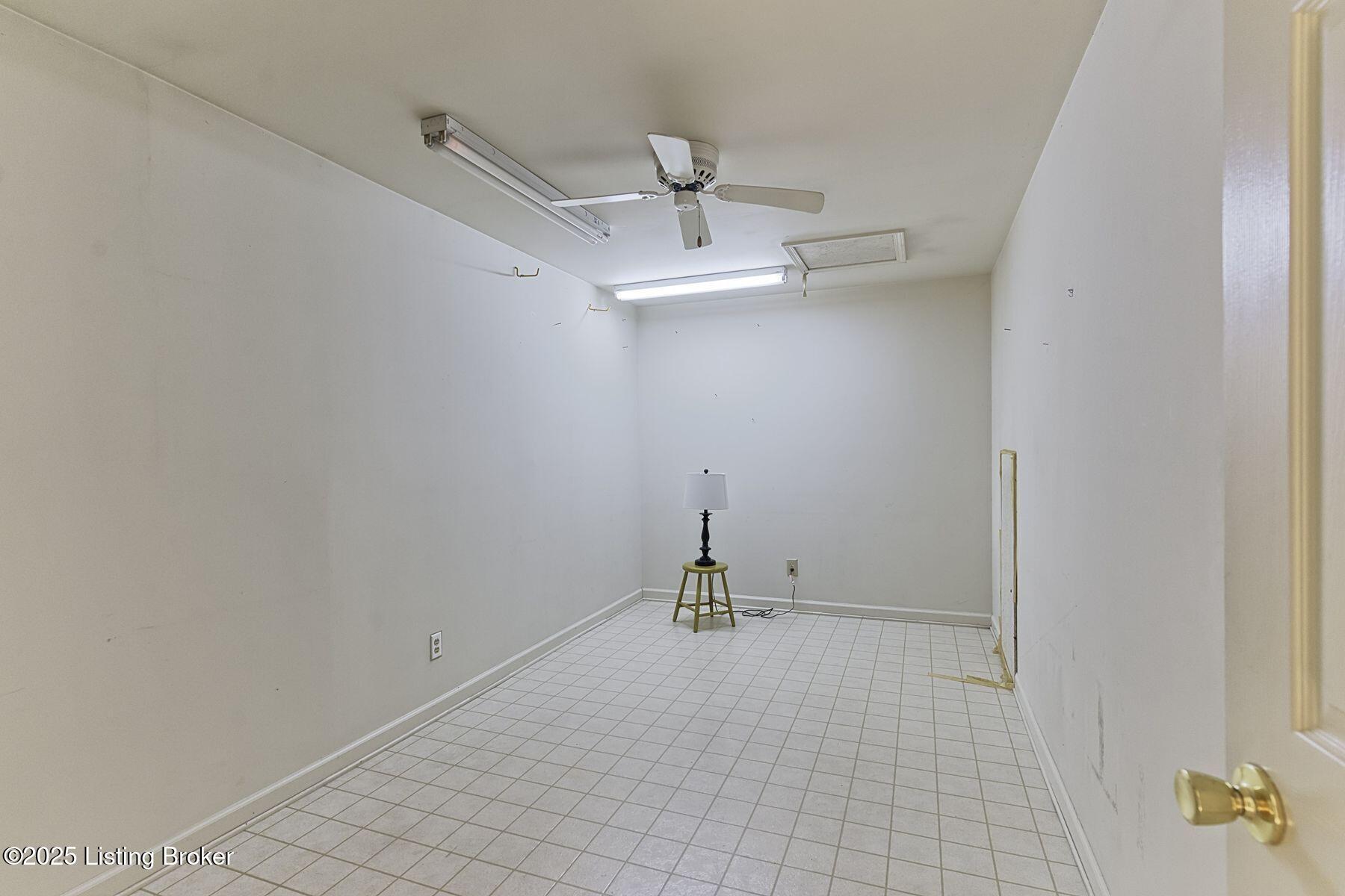 401 Eastbridge Ct