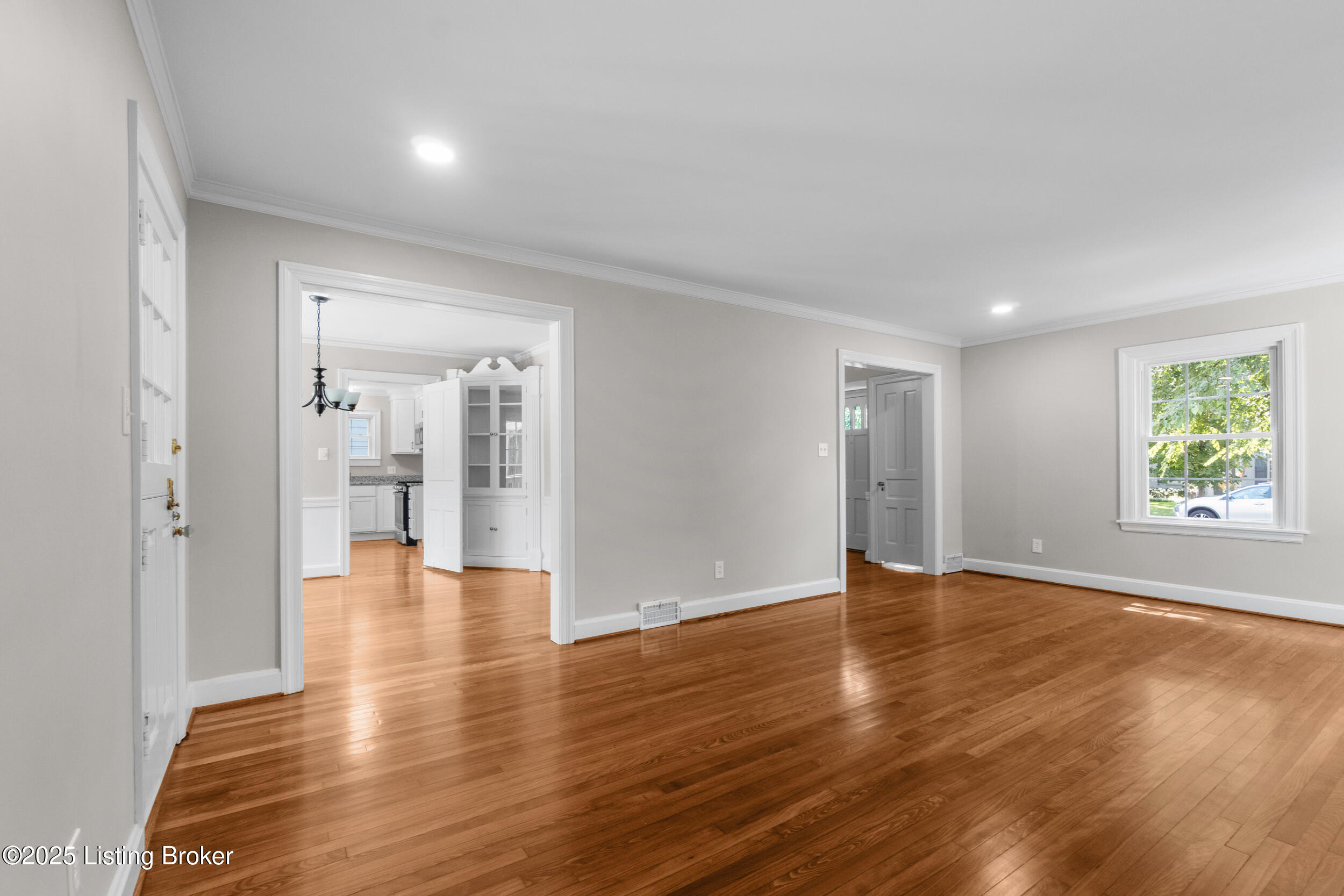2539 Woodcreek Rd