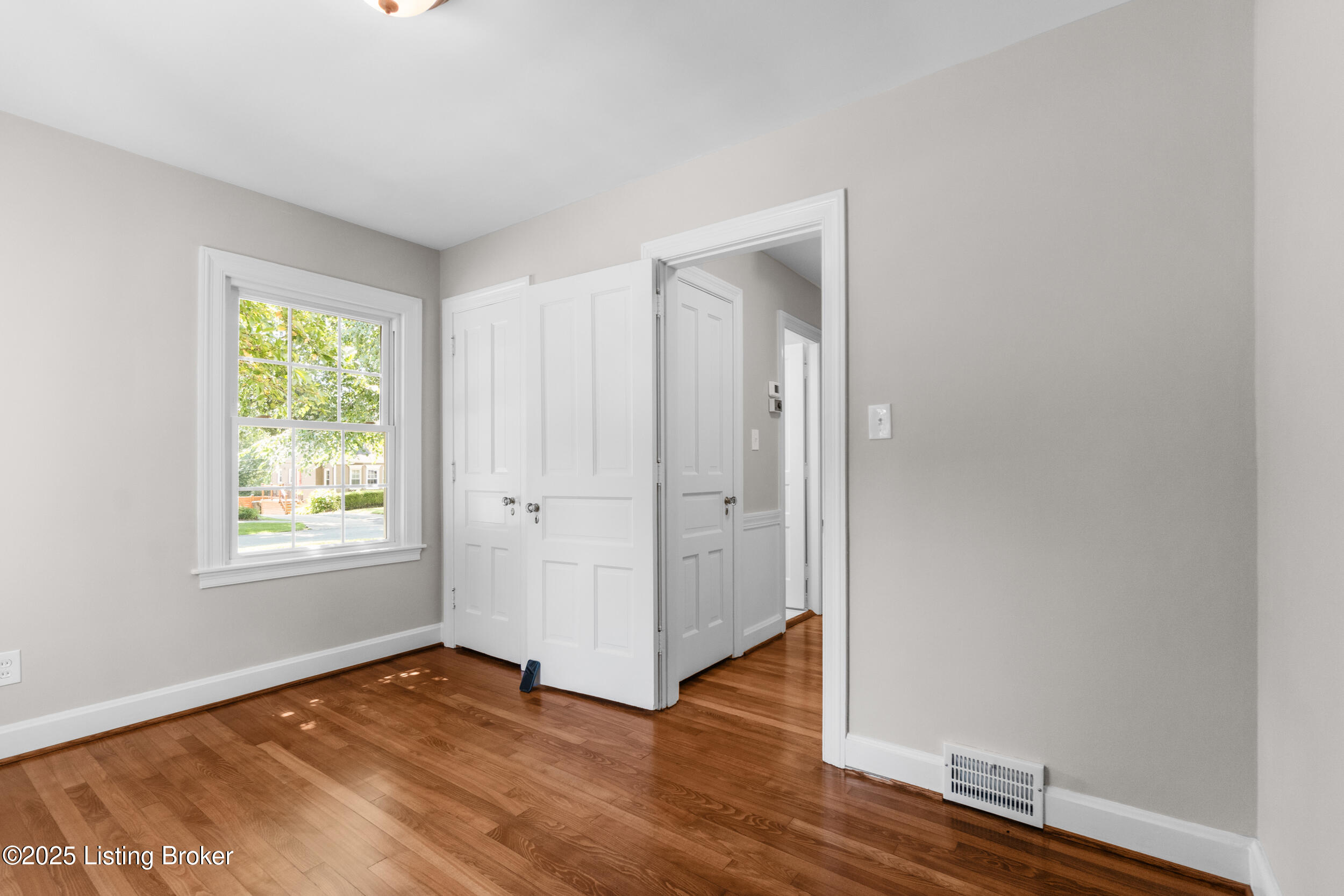 2539 Woodcreek Rd