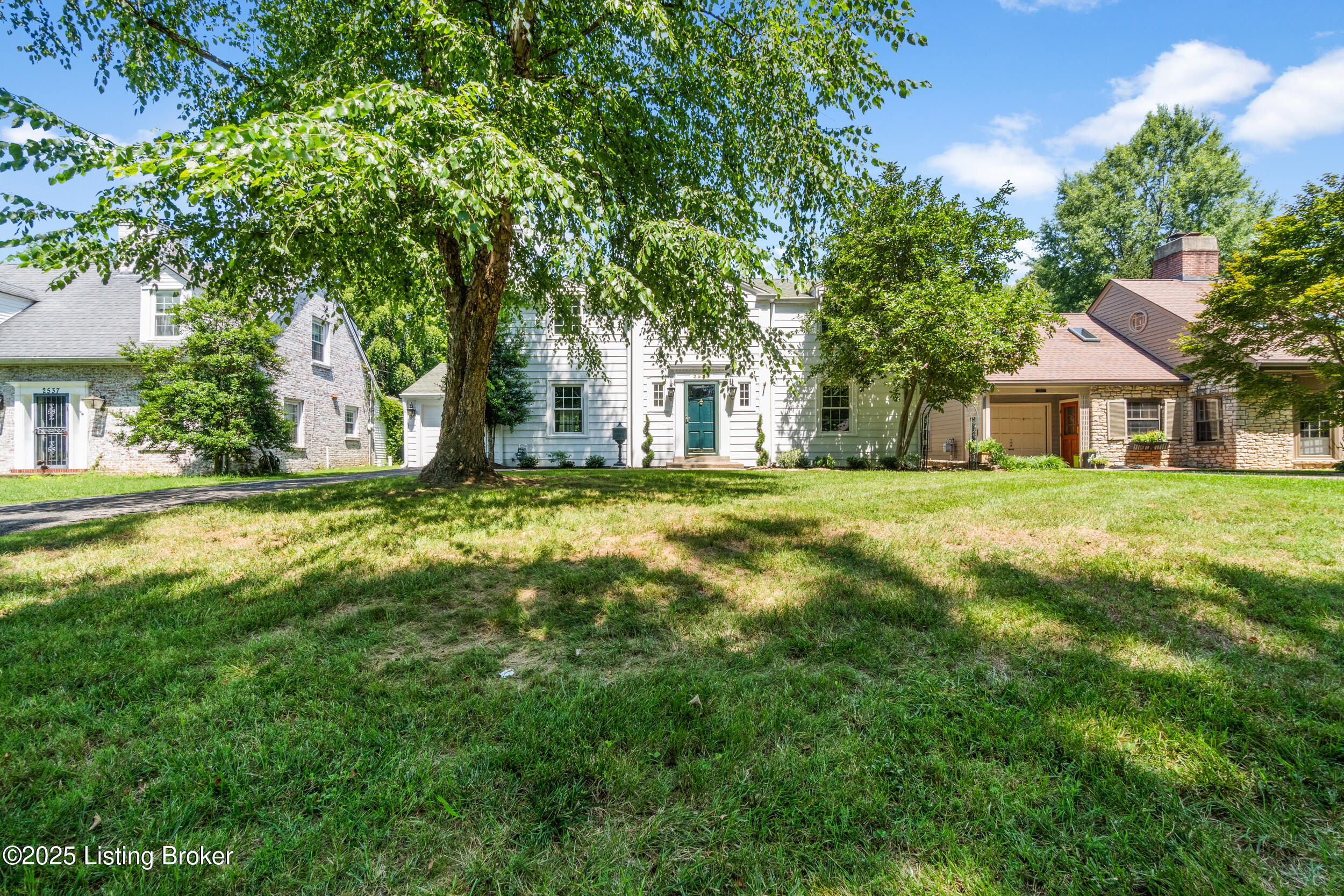 2539 Woodcreek Rd