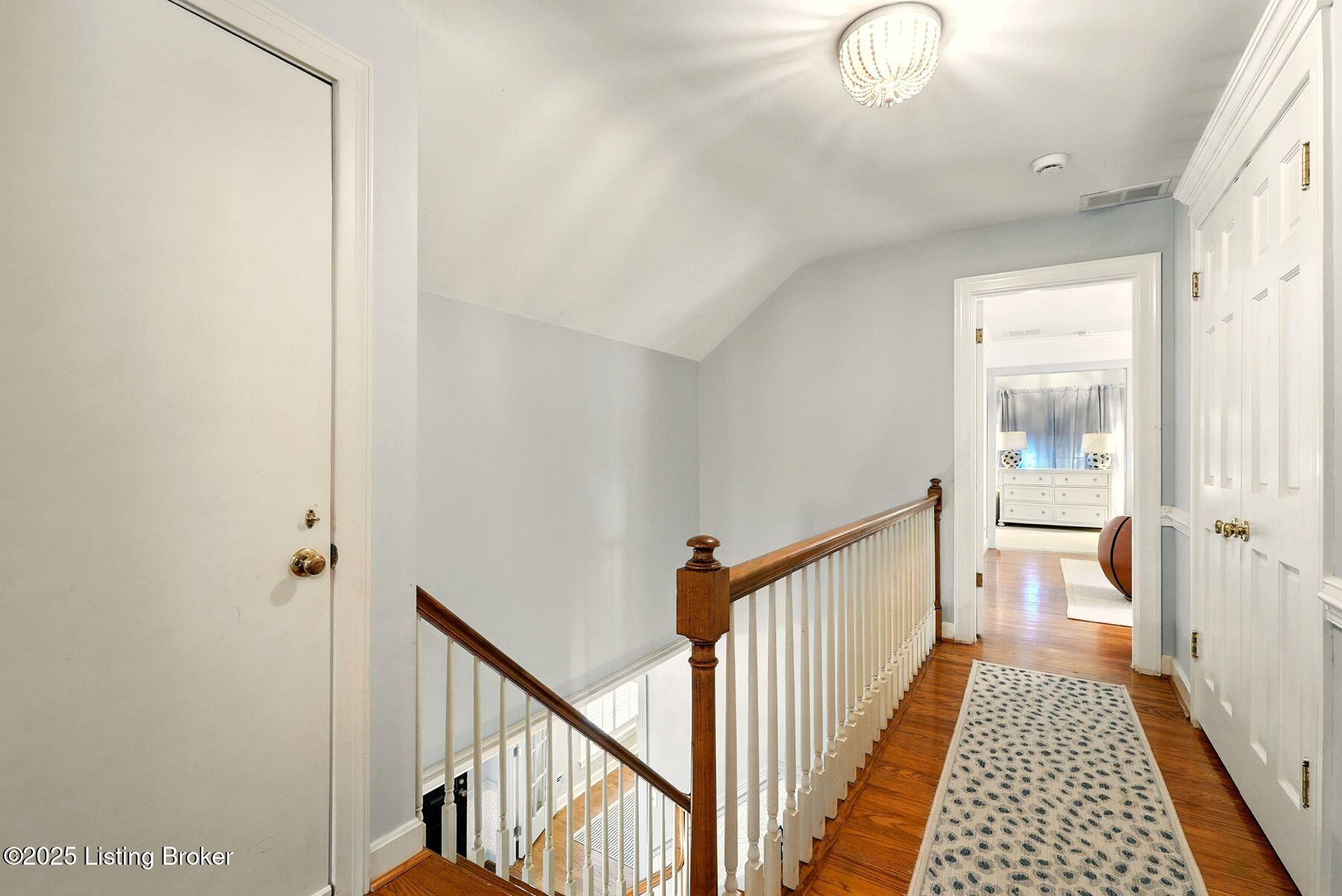 5819 Brittany Woods Cir