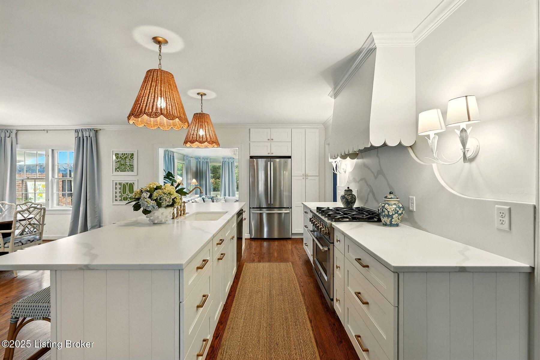 5819 Brittany Woods Cir