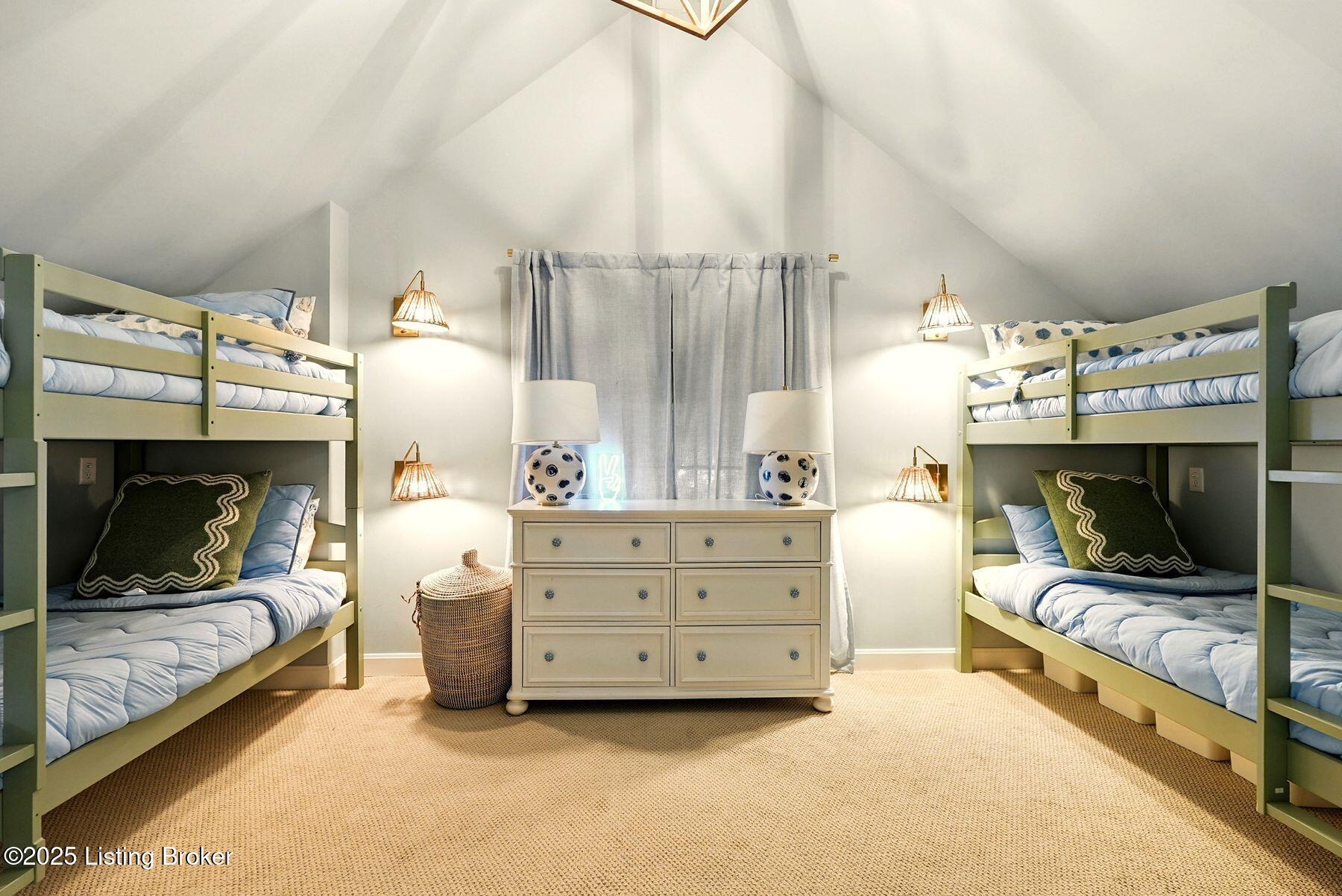 5819 Brittany Woods Cir