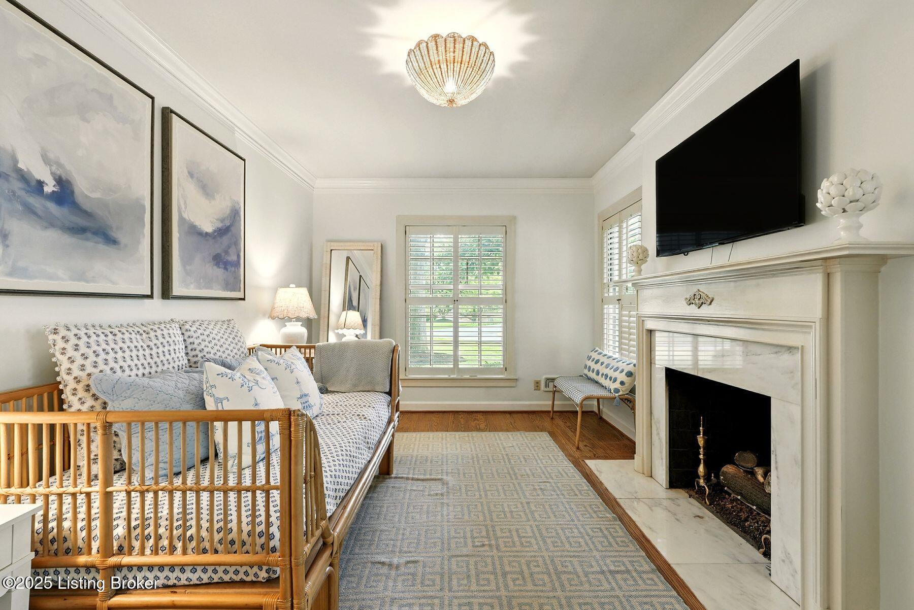 5819 Brittany Woods Cir