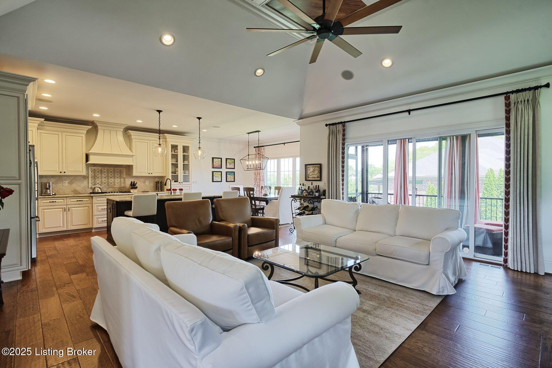 5201 Spring Mist Ct