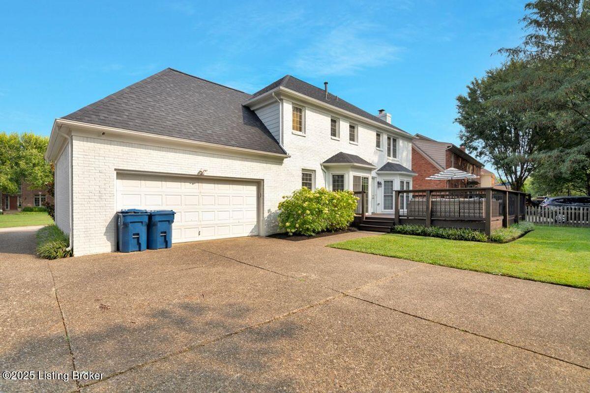 809 Foxfire Dr