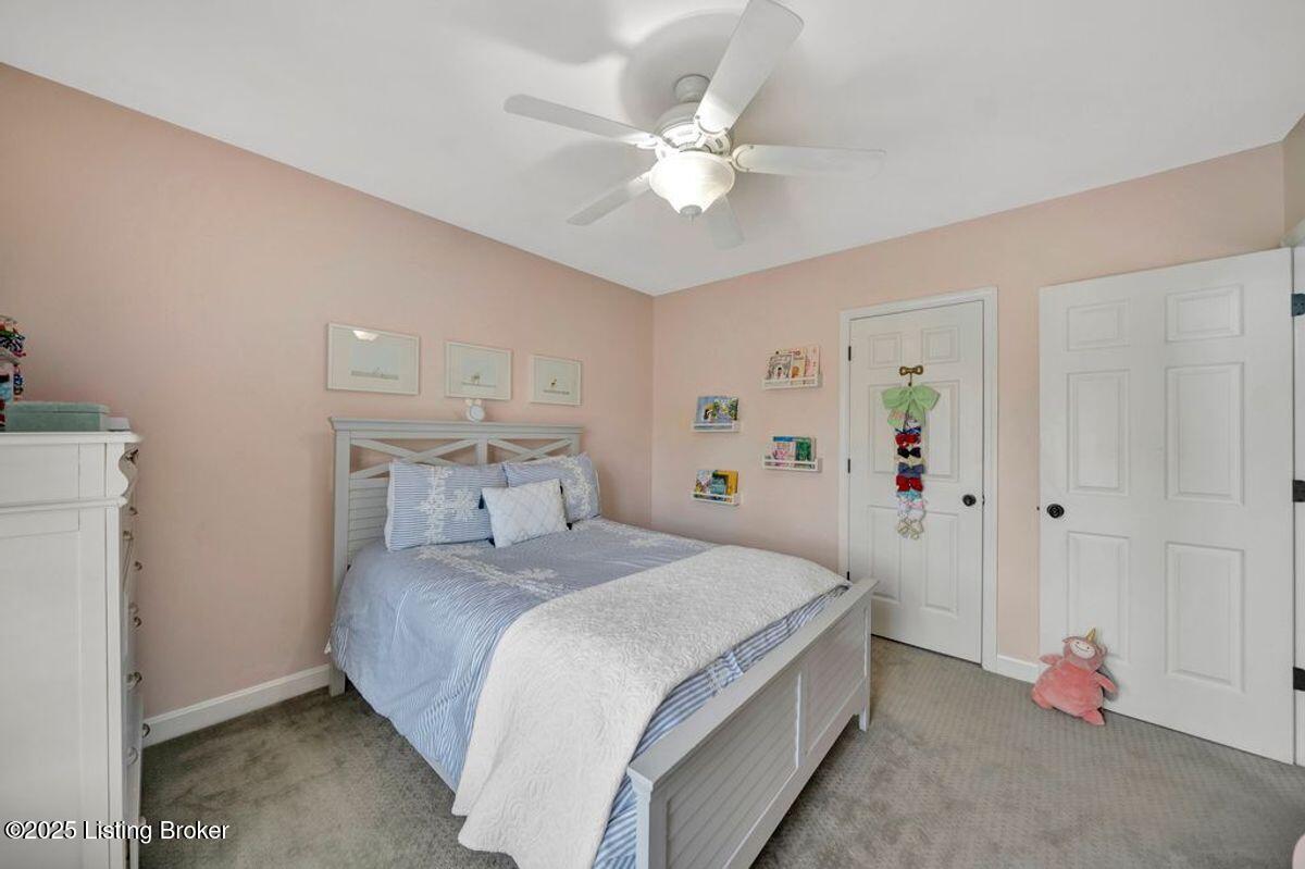 809 Foxfire Dr