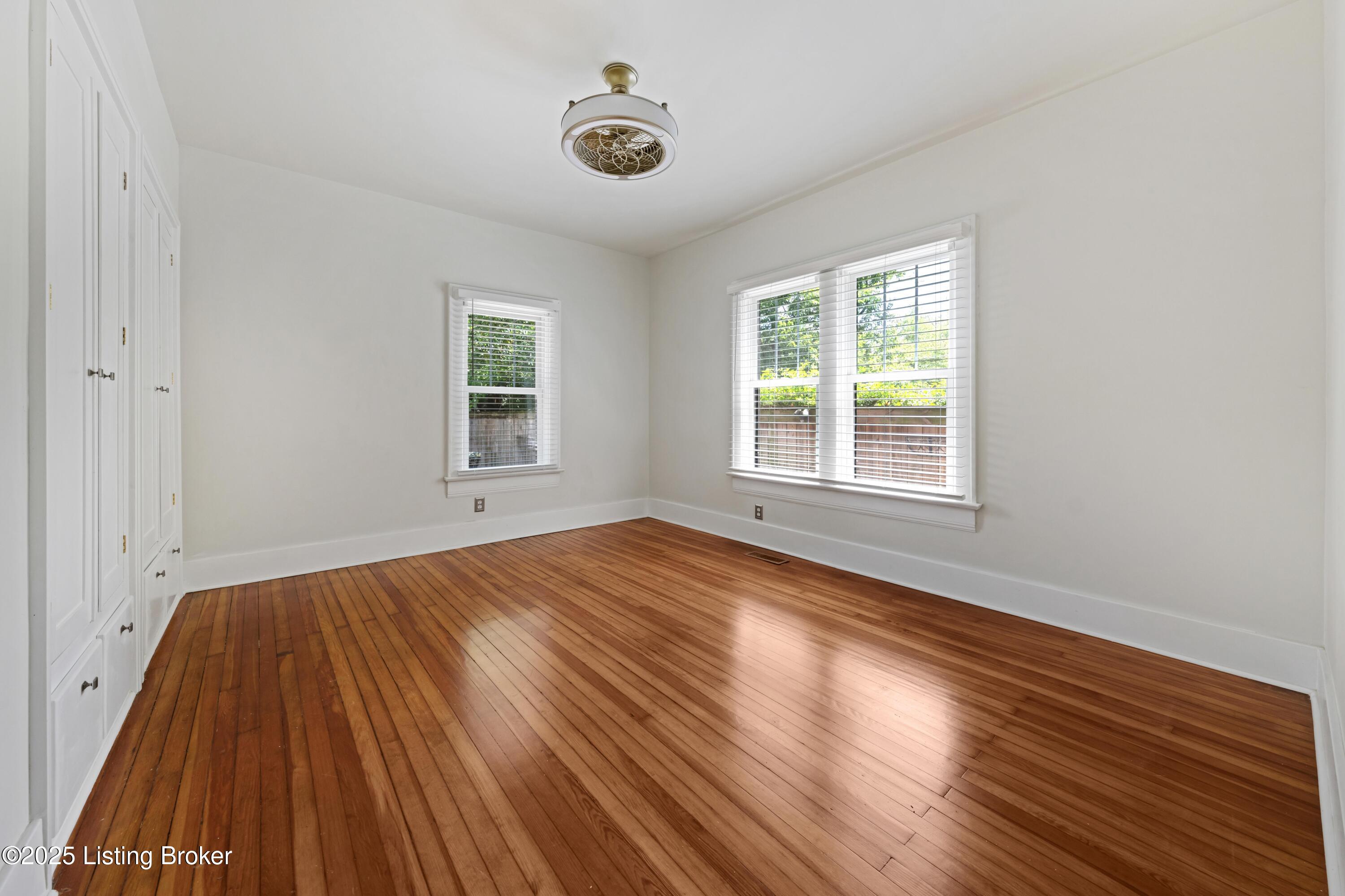 2539 Carolina Ave