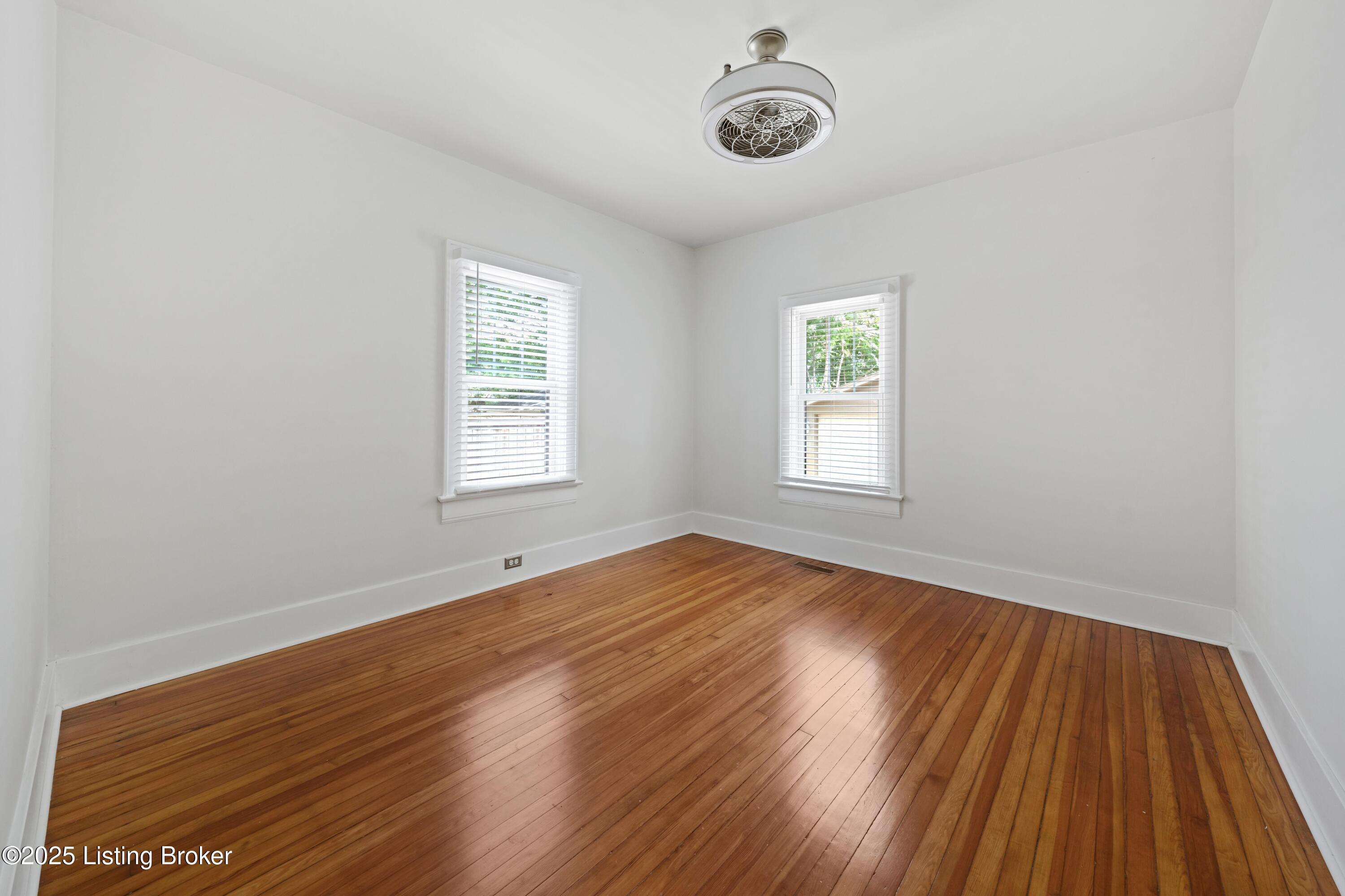 2539 Carolina Ave