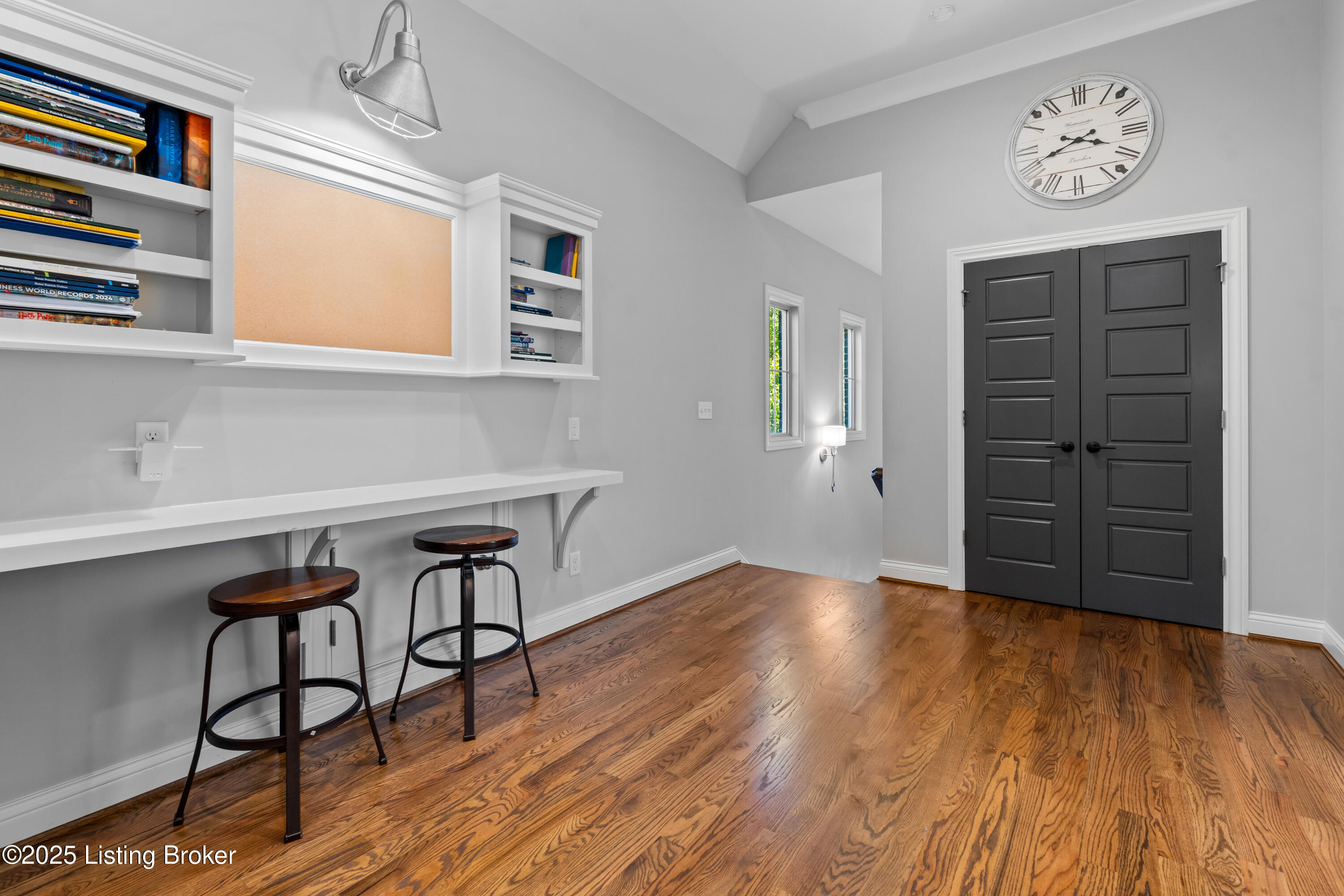 19010 Long Grove Way