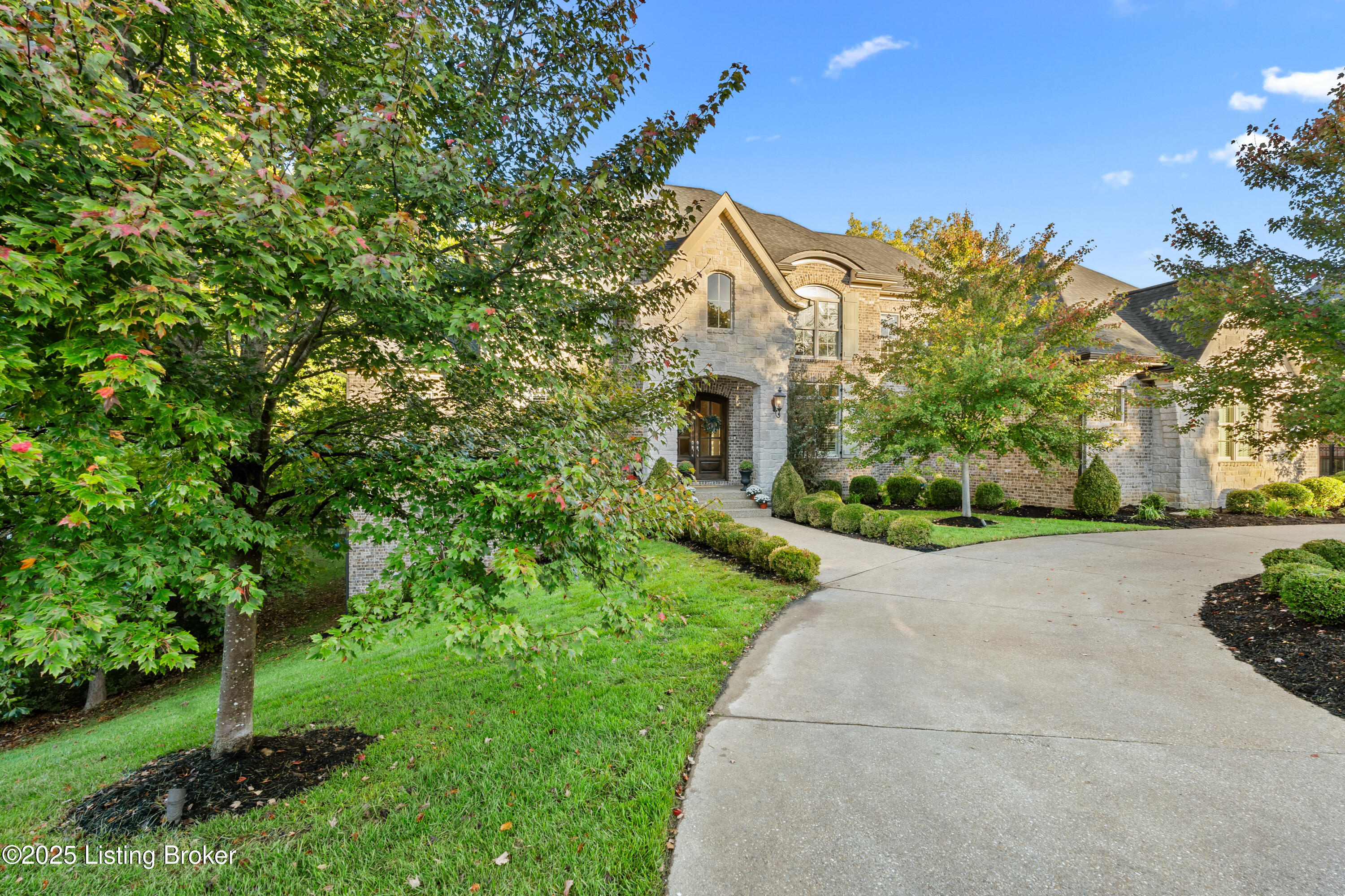 19010 Long Grove Way