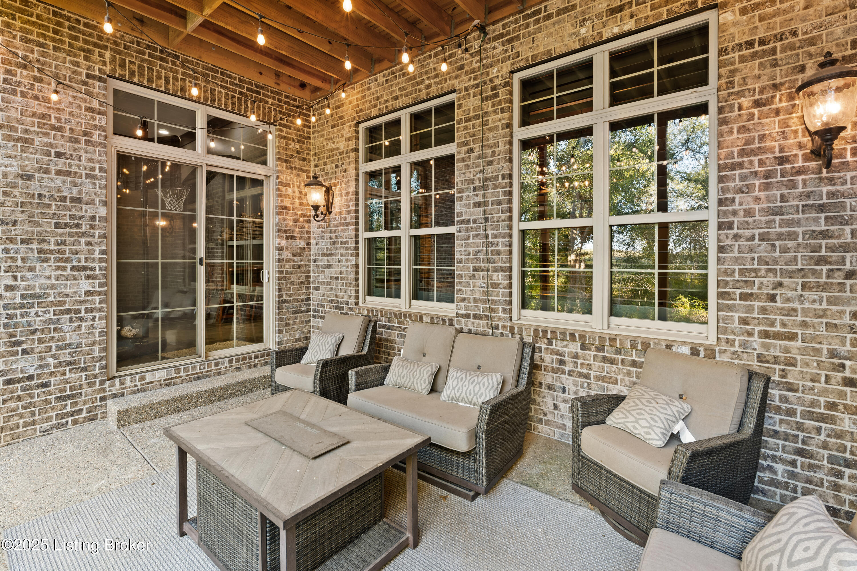 19010 Long Grove Way