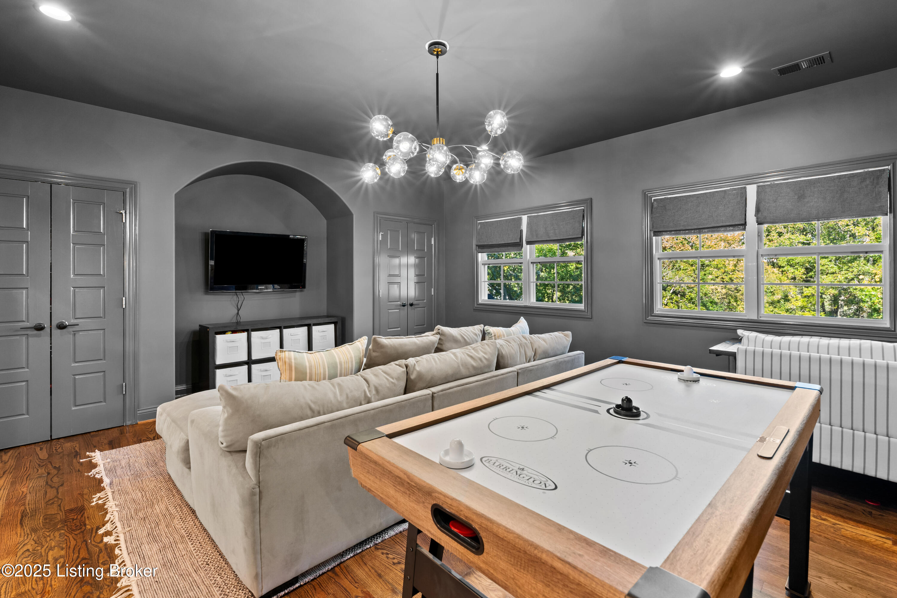 19010 Long Grove Way