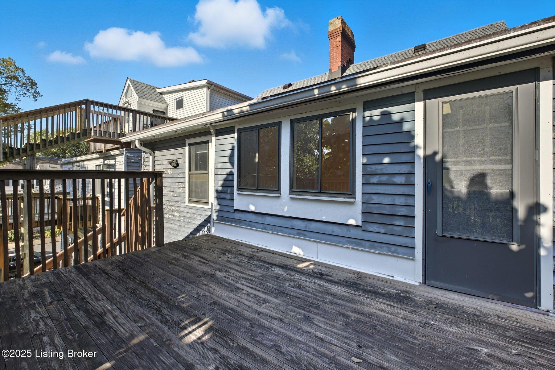 1704 Rosewood Ave
