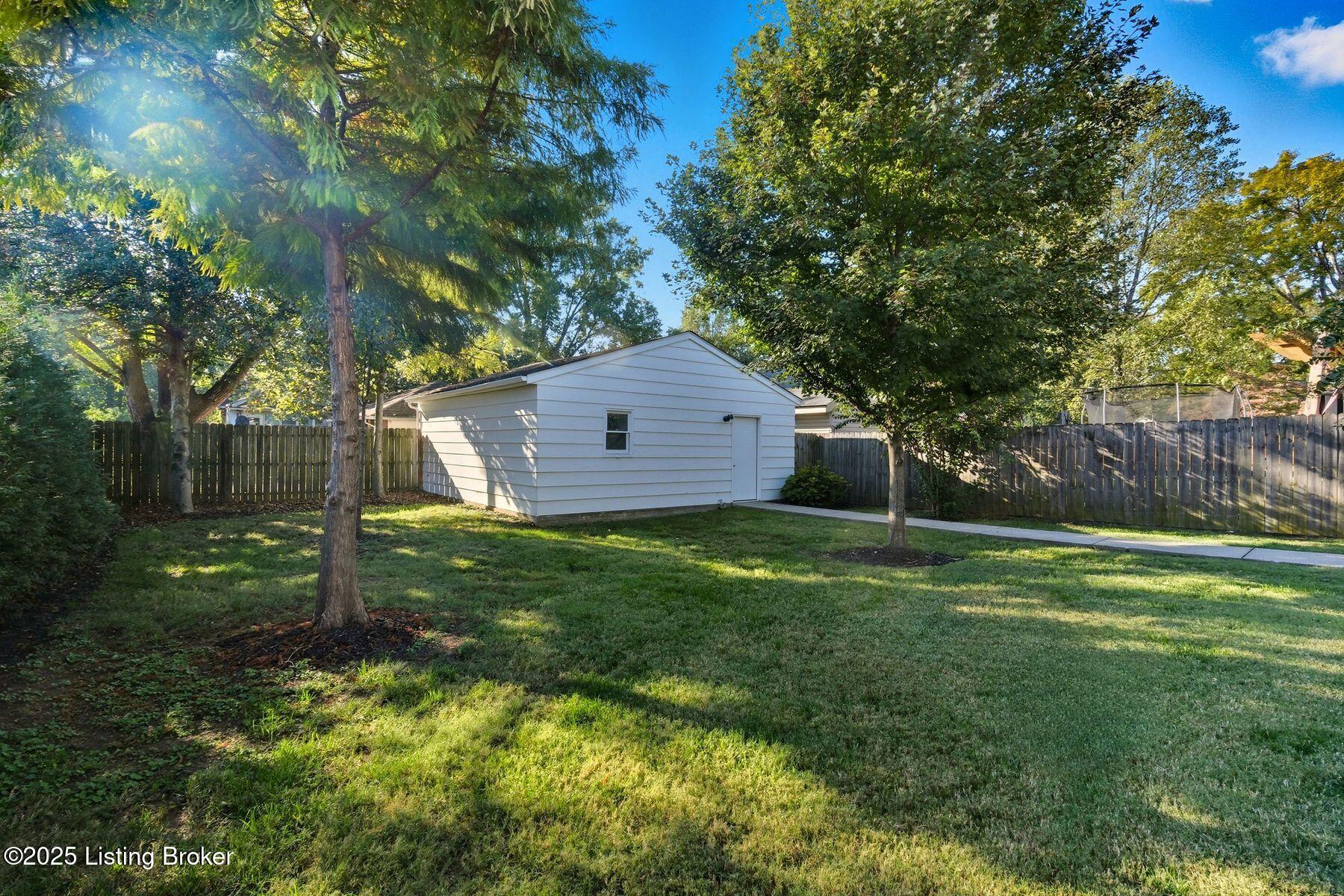 3804 Grandview Ave