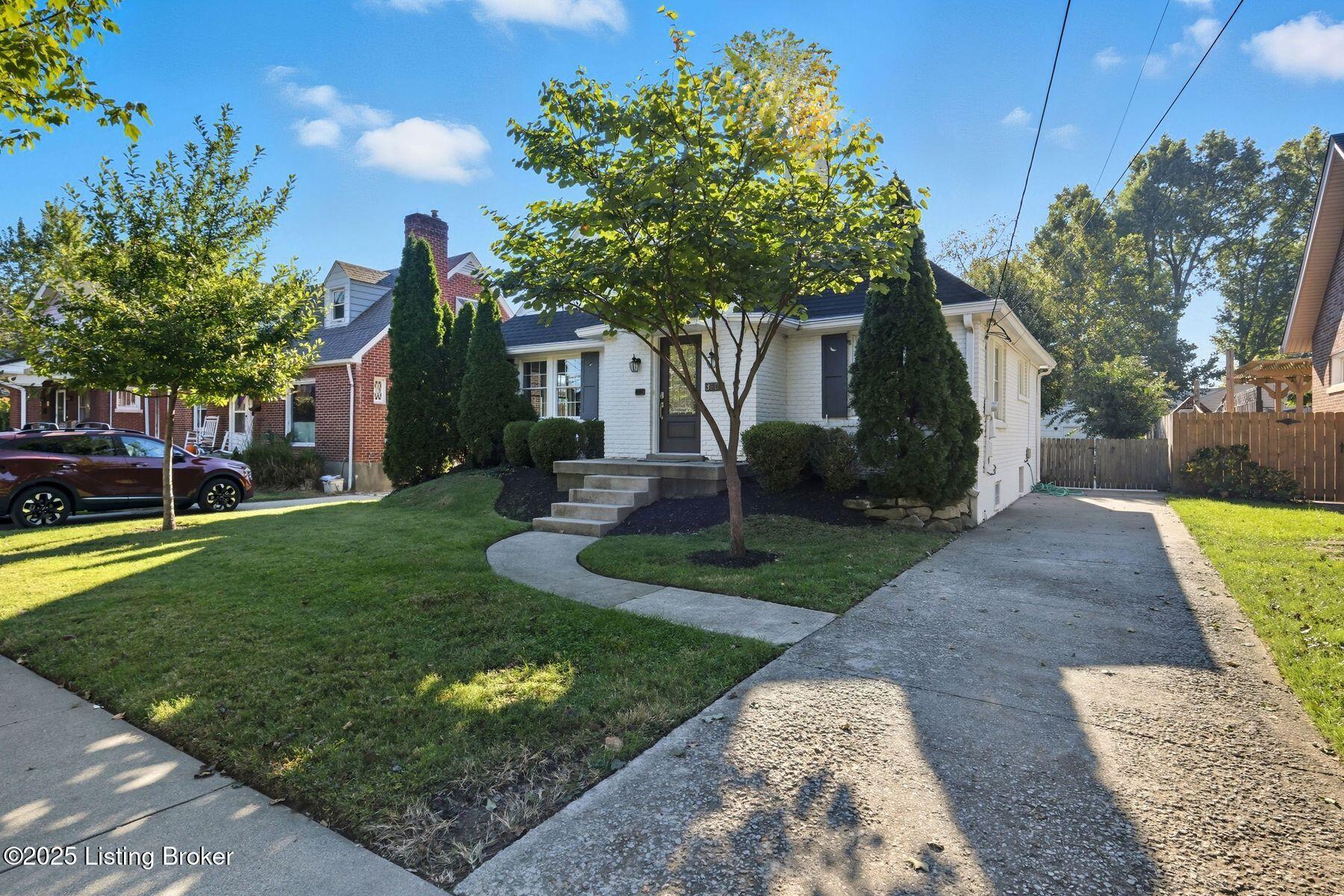 3804 Grandview Ave