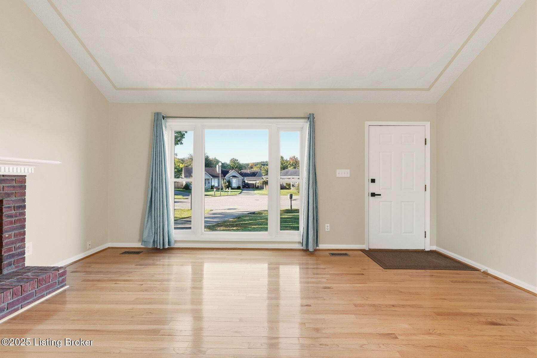 10413 Gisela Ct