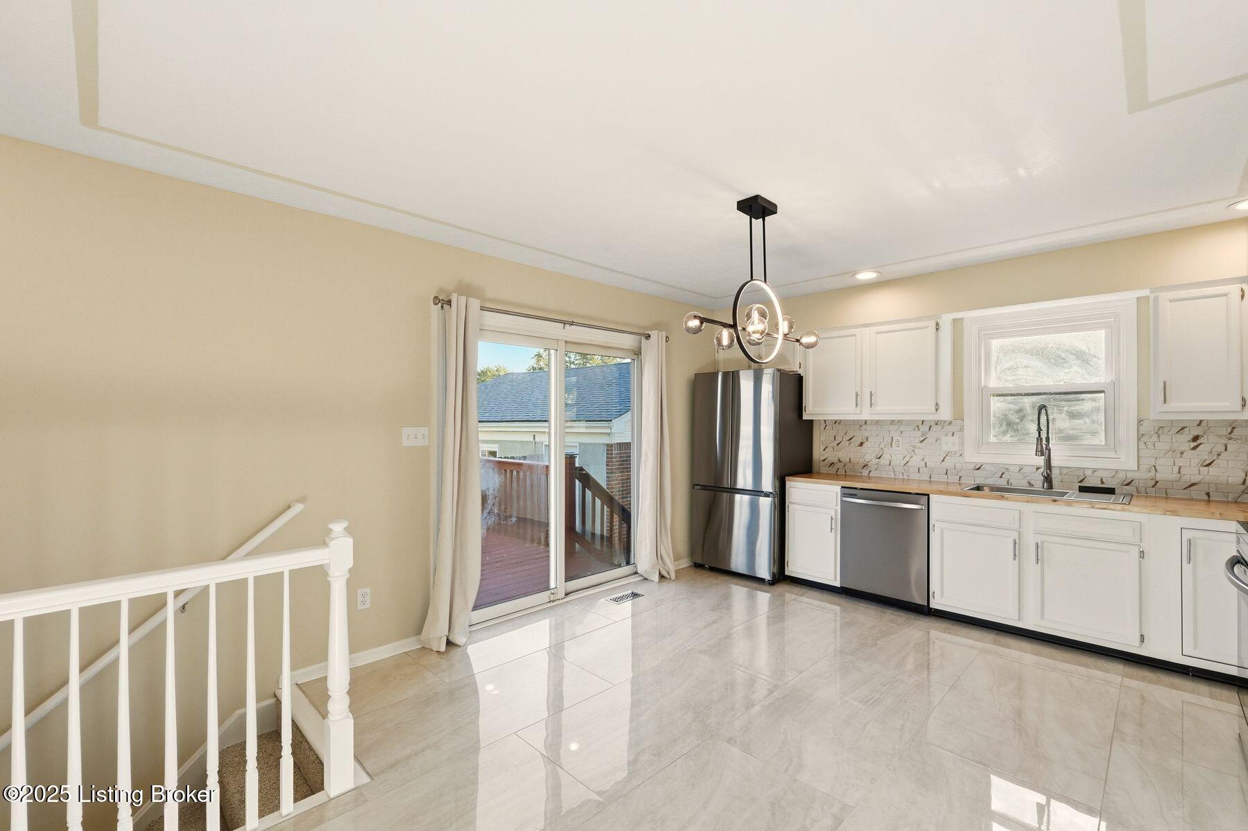 10413 Gisela Ct