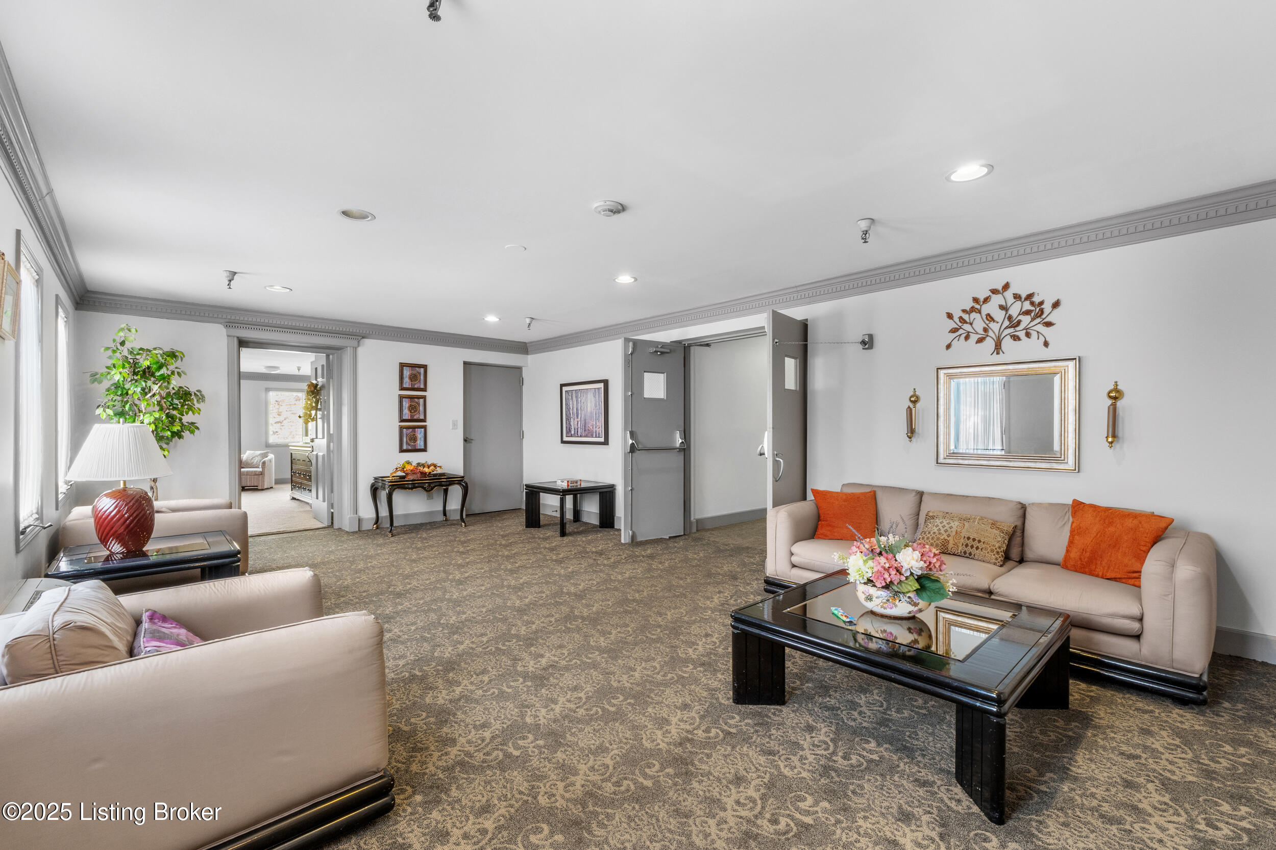 4125 Browns Ln UNIT 213