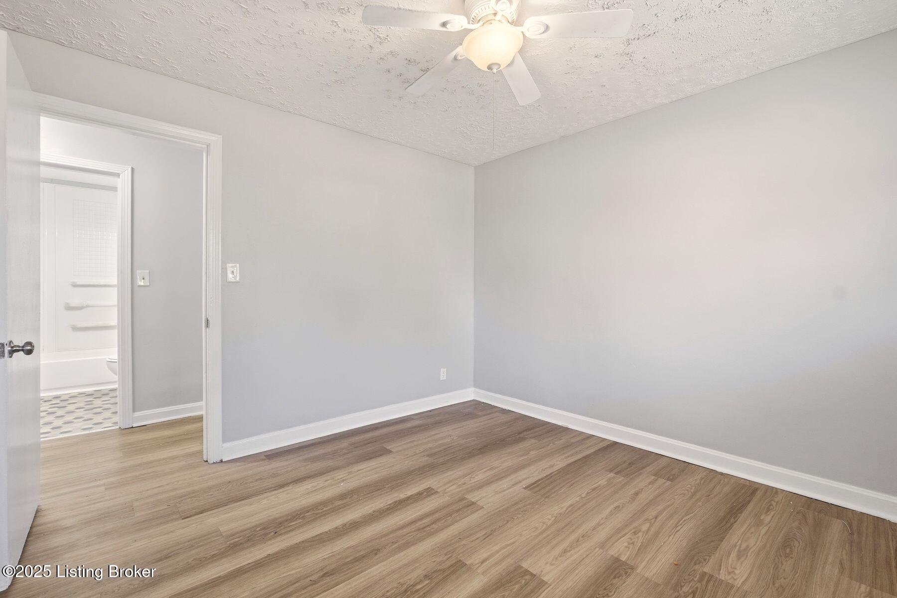 4322 Diamond Way