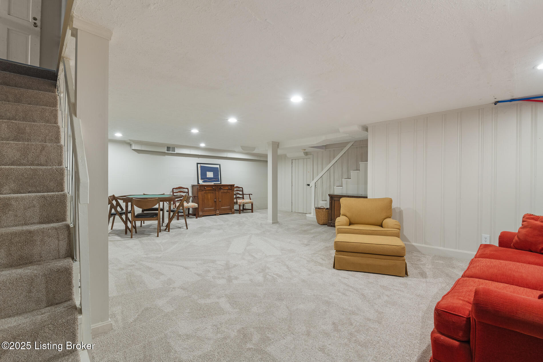 145 Westwind Rd