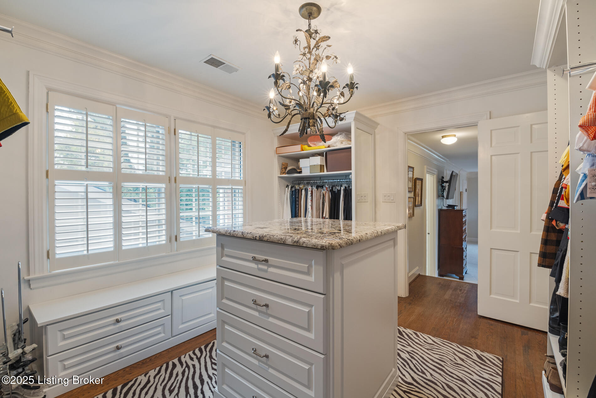 145 Westwind Rd