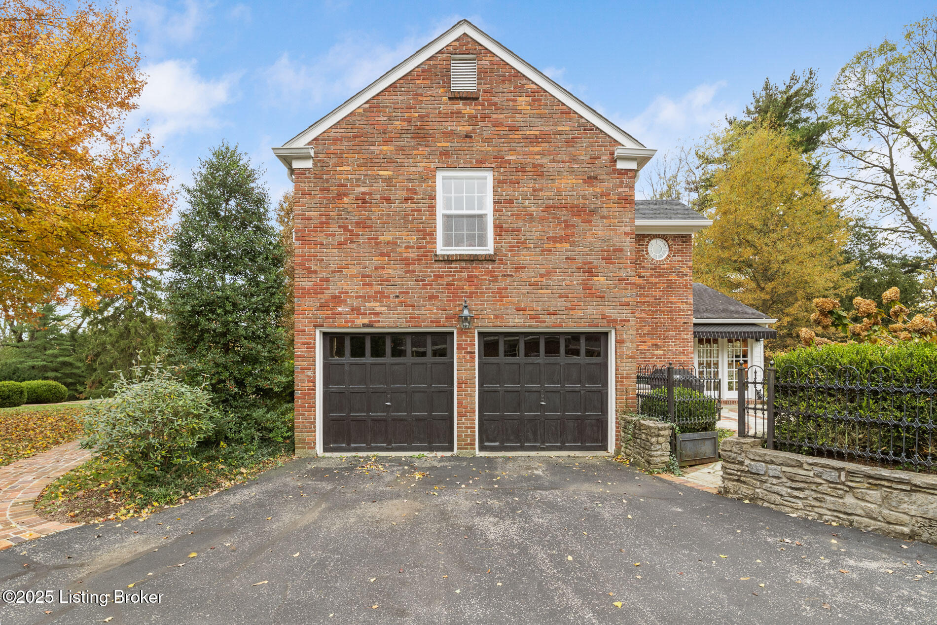 145 Westwind Rd