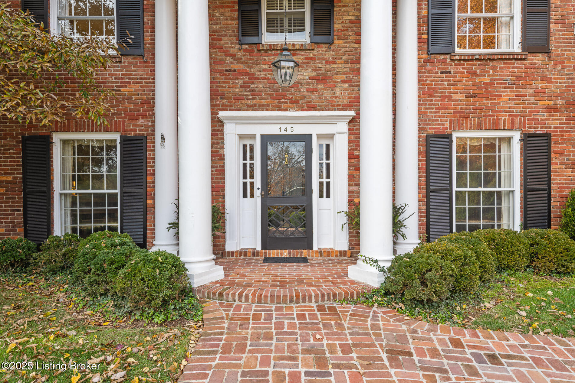 145 Westwind Rd