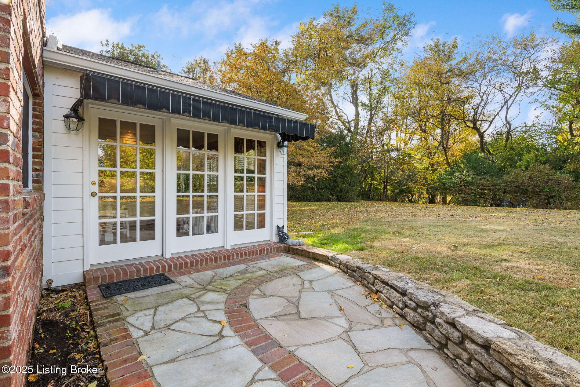 145 Westwind Rd