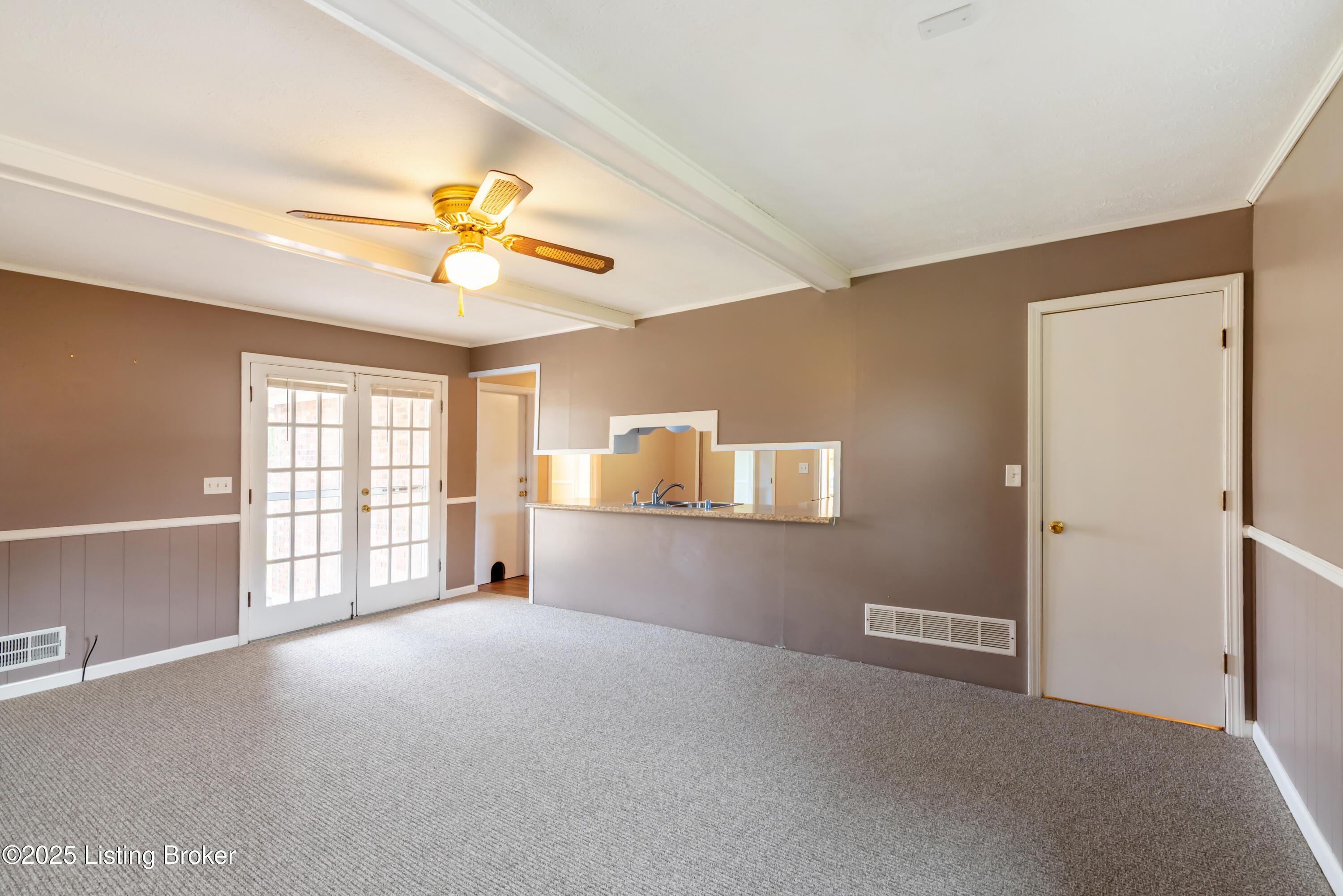 4305 Eastside Ct