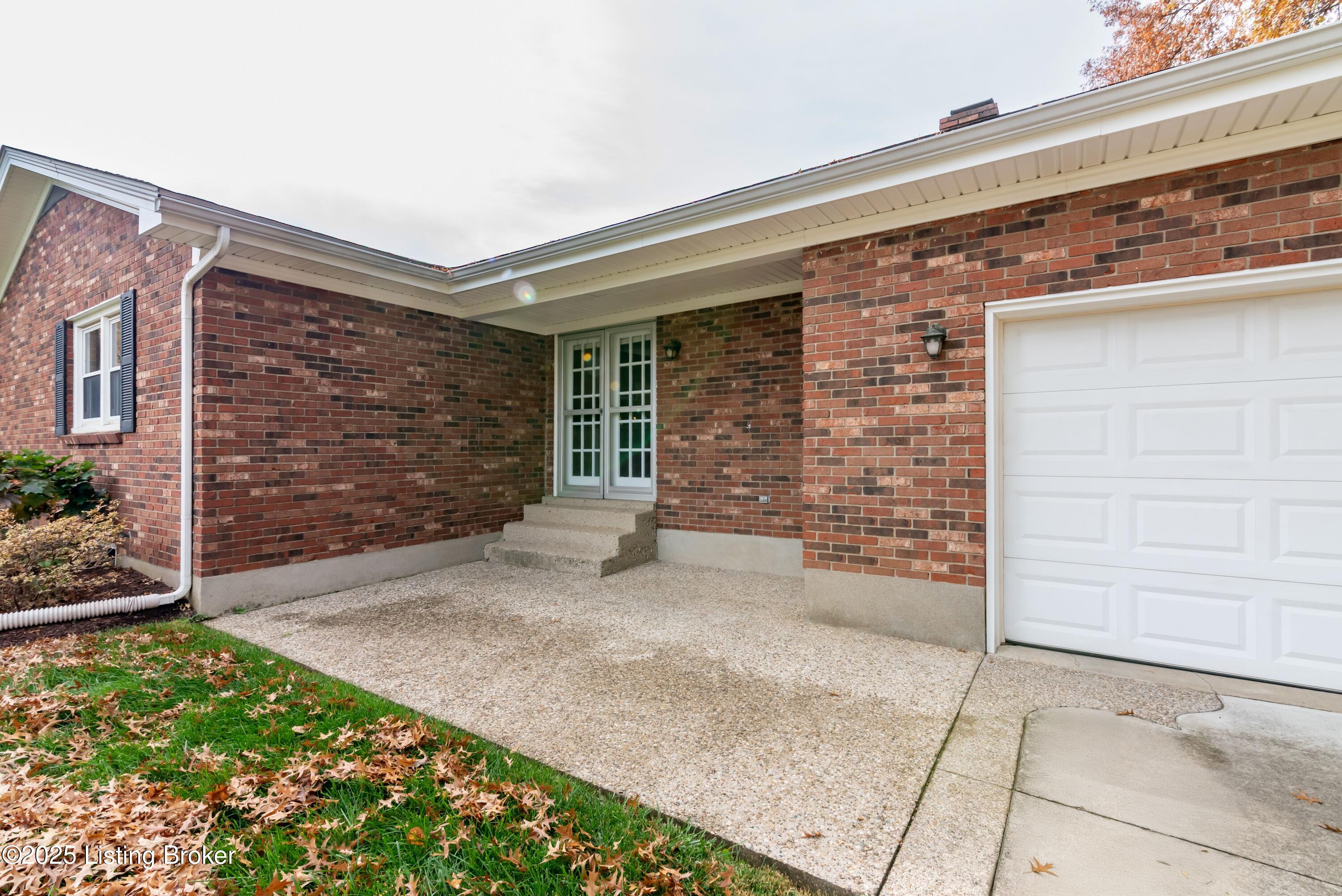 4305 Eastside Ct
